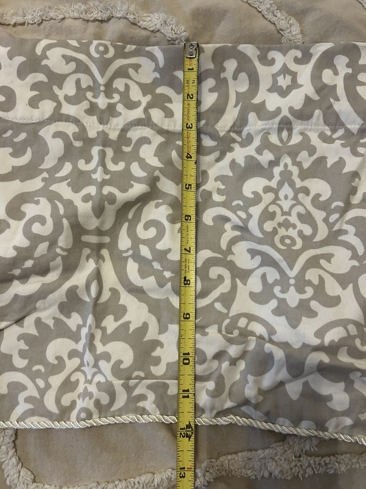 Cotton Geometric Scalloped Valance Beige White Rod Pocket 16 x 54 in