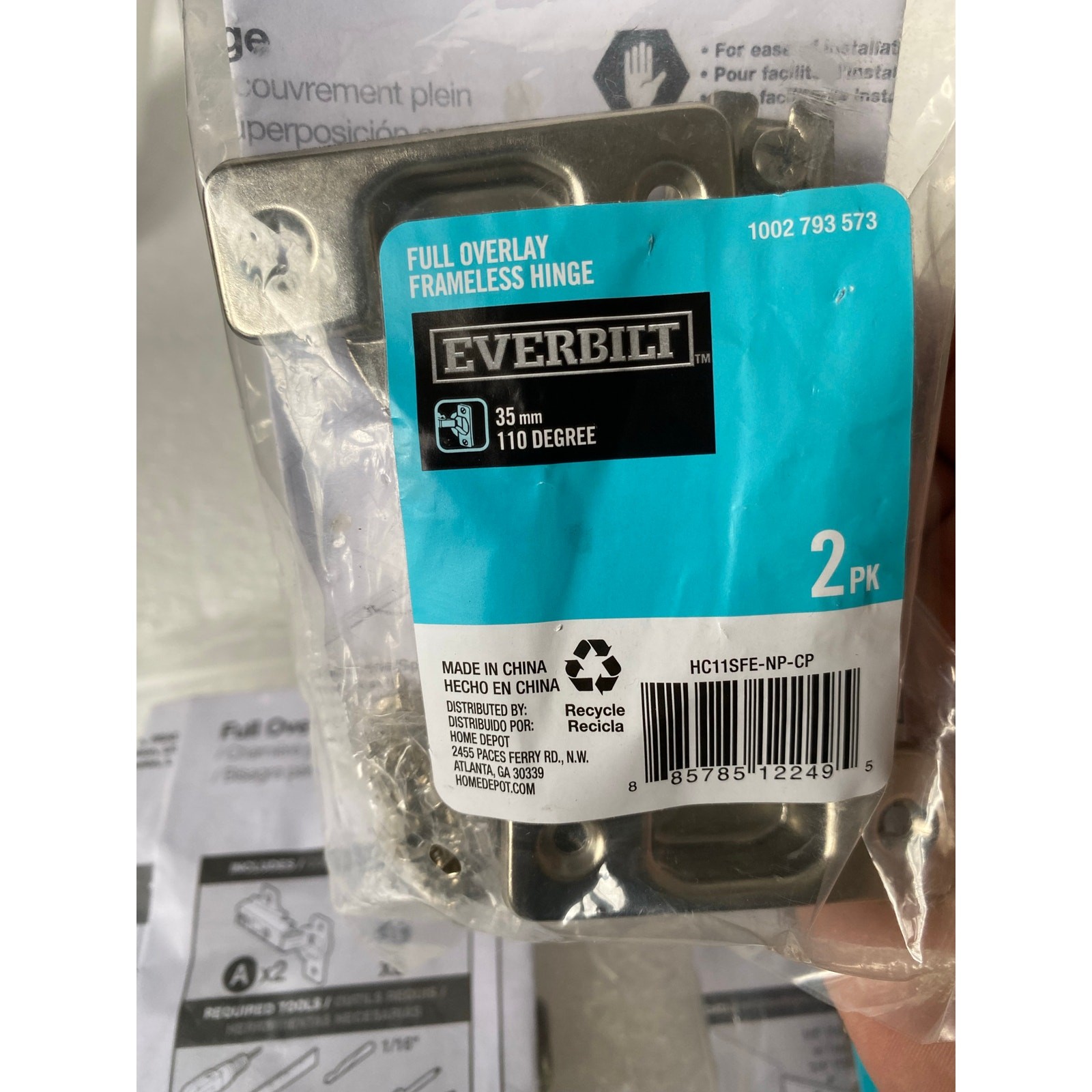 Everbilt 35 mm 110-Degree Full Overlay Frameless Hinges, sold in a 2-pack.