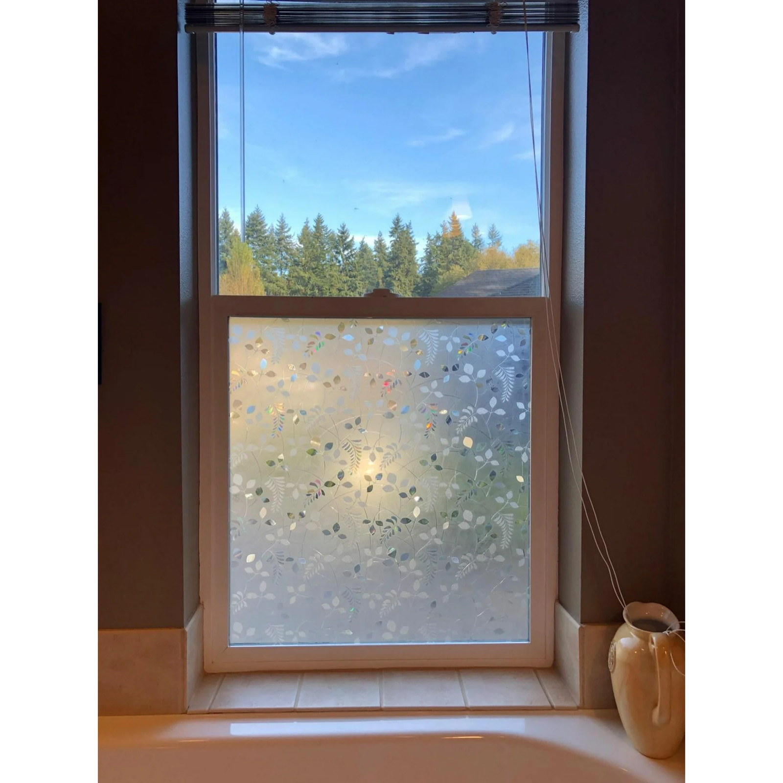 BSHAPPLUS 17.7″x78.7″ Stained Glass Window Film, 3D Leaf Frosted Privacy Film –