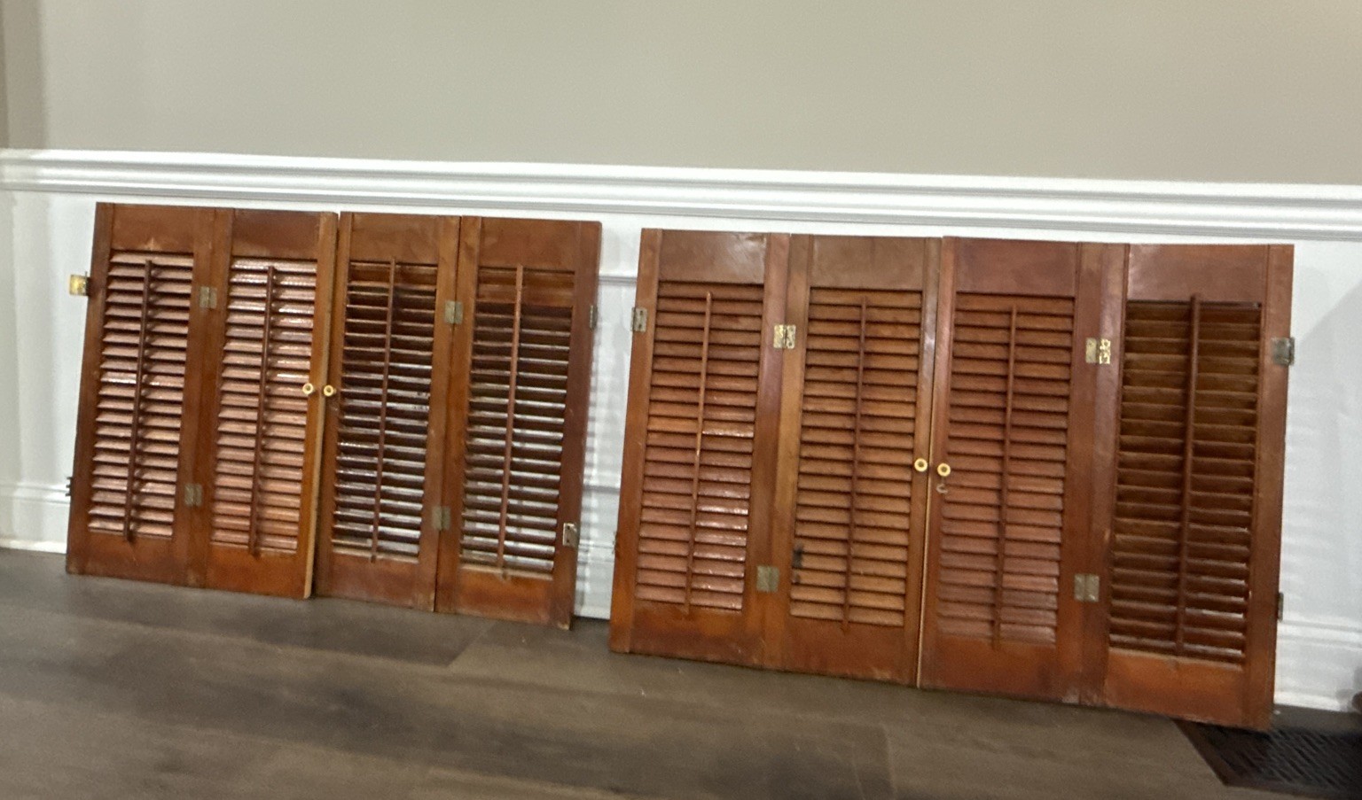 Vintage Plantation Window Shutters 2 Sets 28”Hx39”W Wood Interior Louver Brown.
