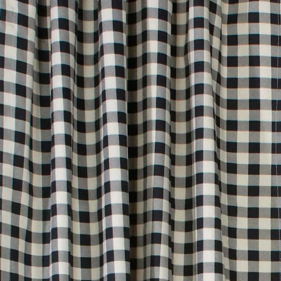 Thermalogic Check Tab-Top Valance Curtain, 15″L x 40″W – black plaid NEW
