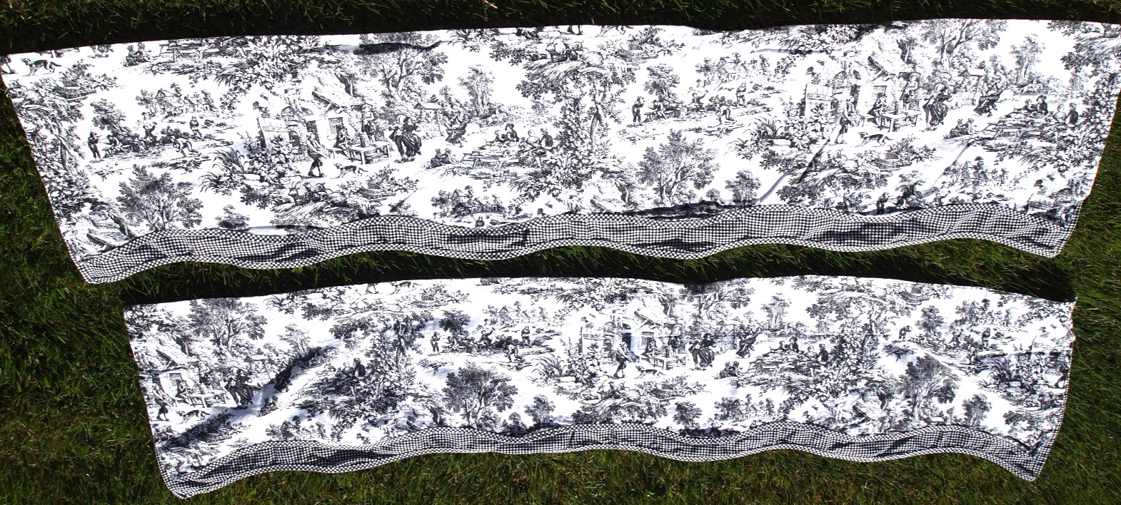 French Country Valance Black & off White toile & Gingham scalloped 67″ (2)