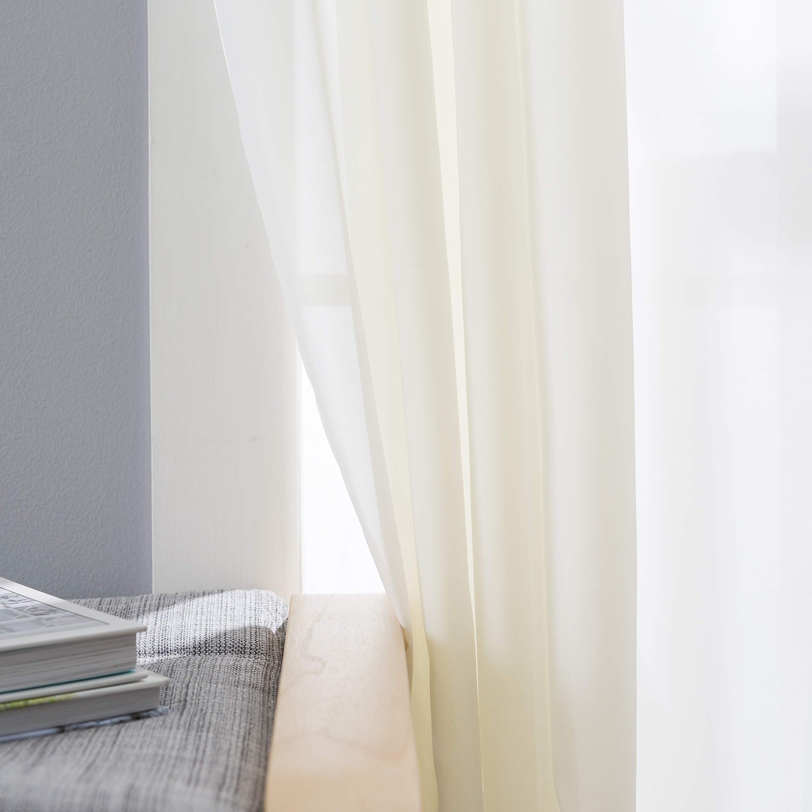 Smartsheer Thermoregulating Semi-Sheer Curtains Energy-Saving Privacy Panels Uv