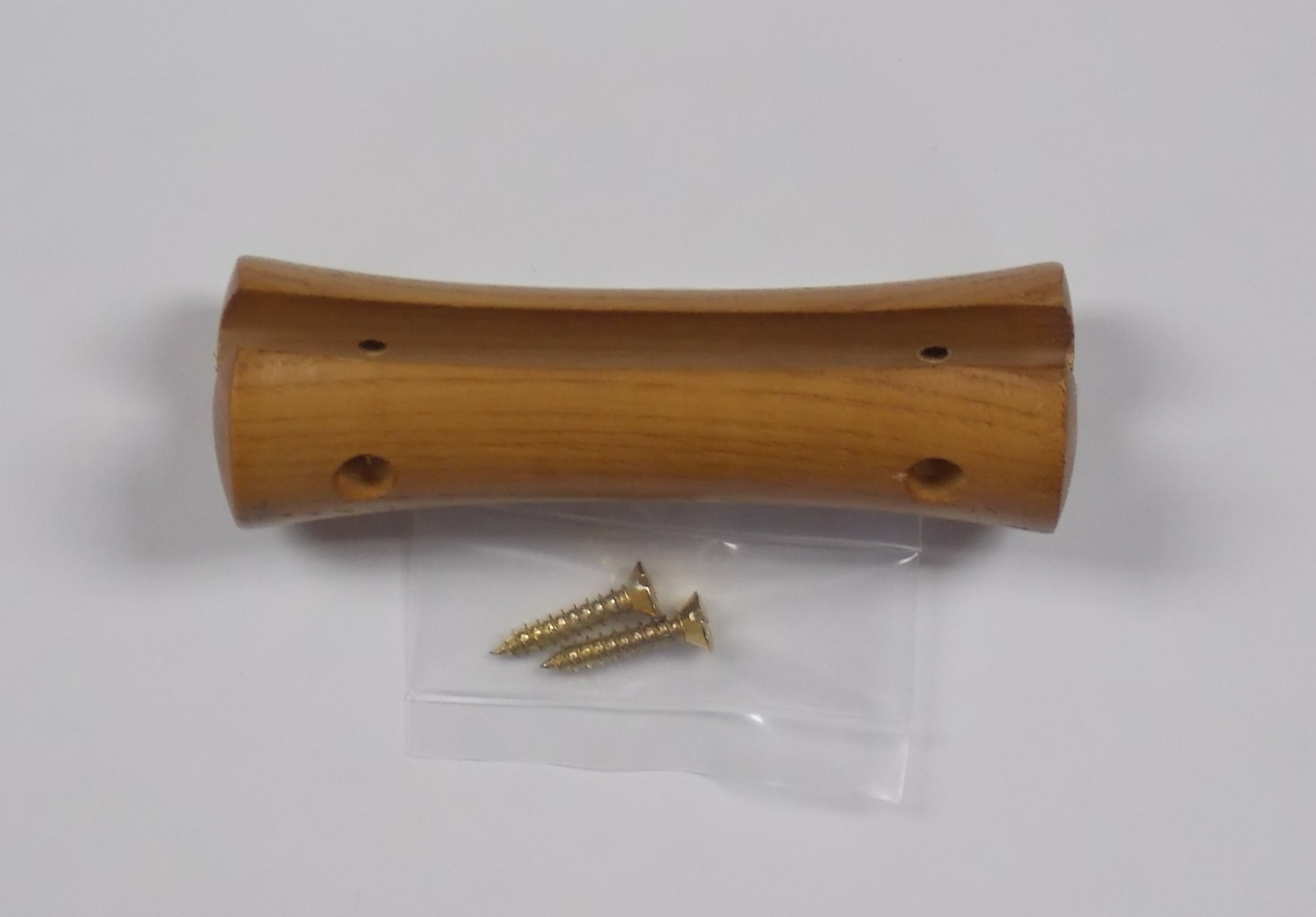 3 1/2″ Wide MAPLE Finish Solid Wood Hem Grip for Roller Window Shades