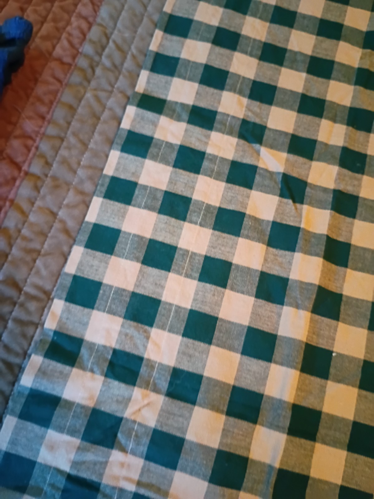 2 PAIR (4 PIECES) GREEN/BEIGE CHECKED COUNTRY VALANCES, 71″W X 36″L (PAIR WDTH)
