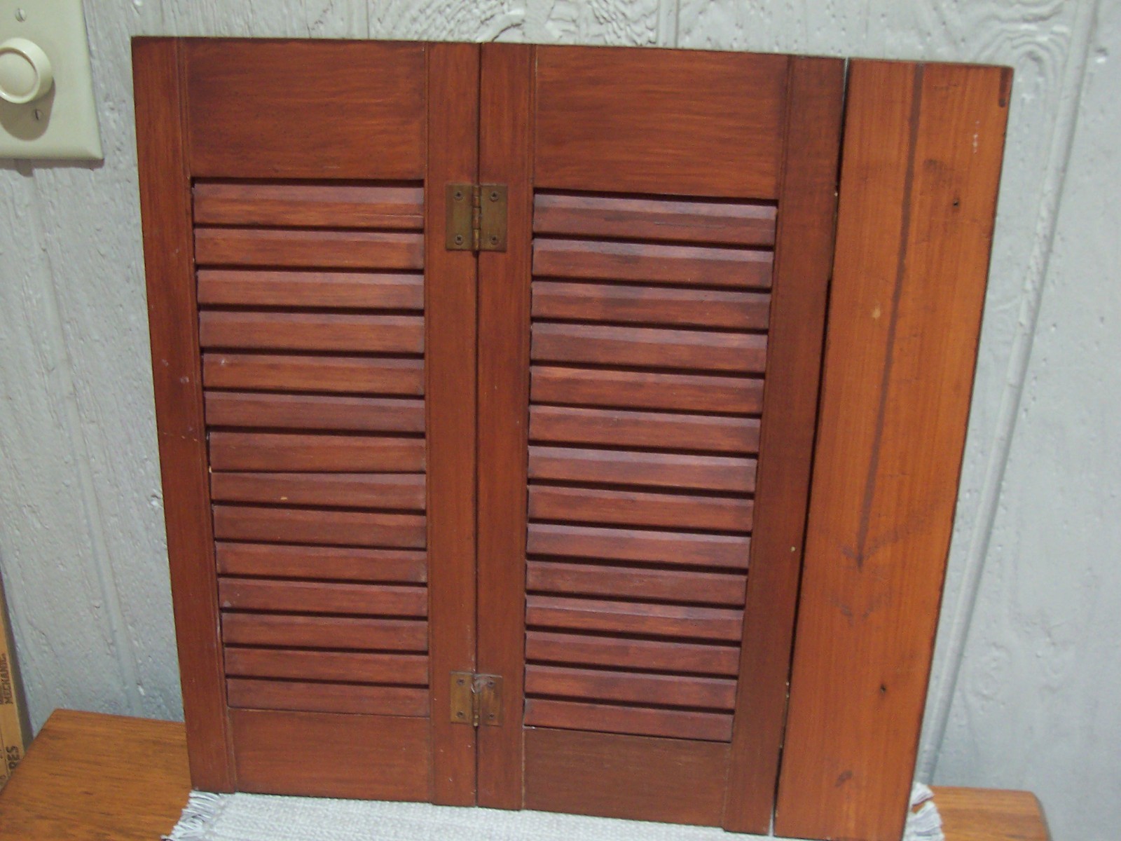 1 Set Interior Wood window louver cafe style Shutters knobs 20″ high 16 x 20″