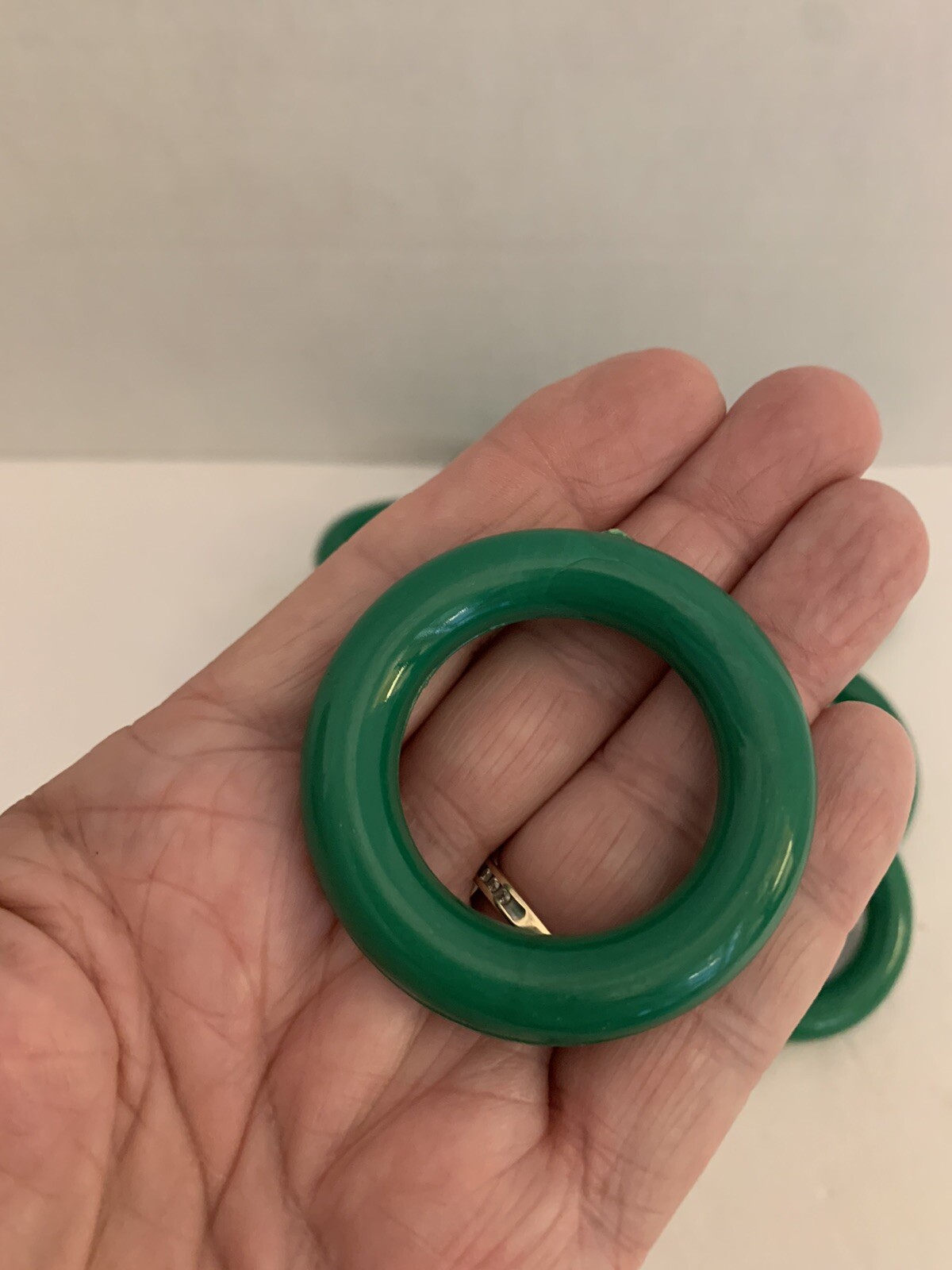 Vintage 12 Large Green Plastic CAFE CURTAIN RINGS Kitchen For 1″ Rods