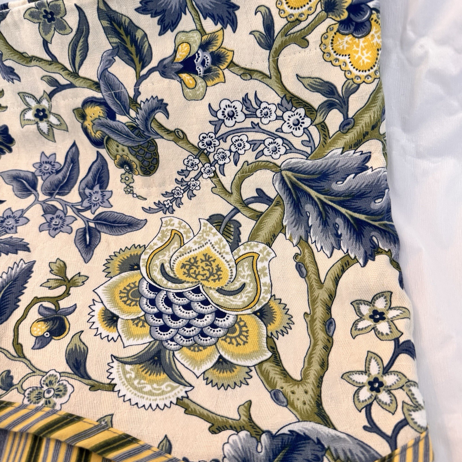 WAVERLY Valance Imperial Dress Porcelain Scallop 2-Layer Blue Floral Stripe 78”