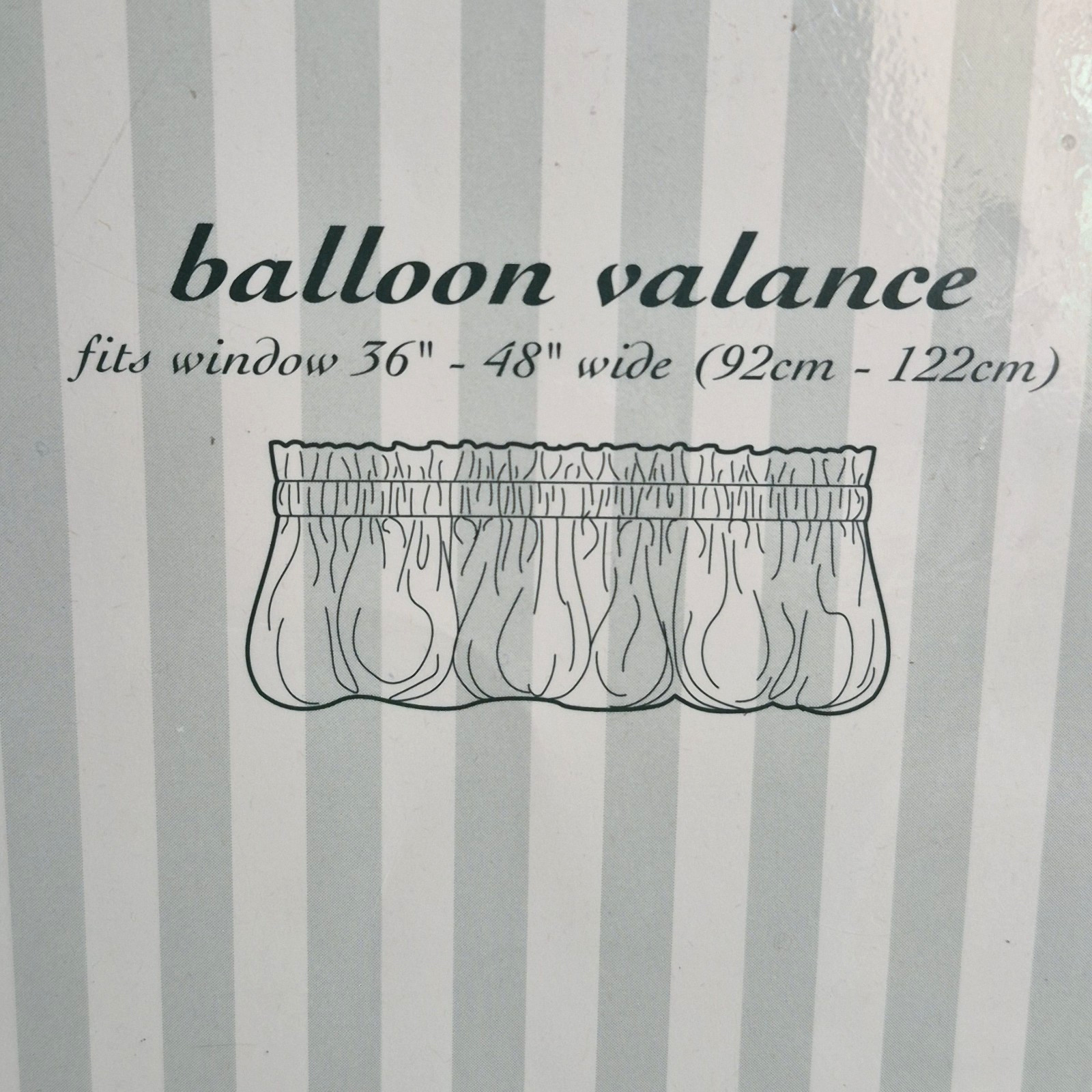 NIP Waverly Second Spring Natural Balloon Valance Florals Berries Ferns