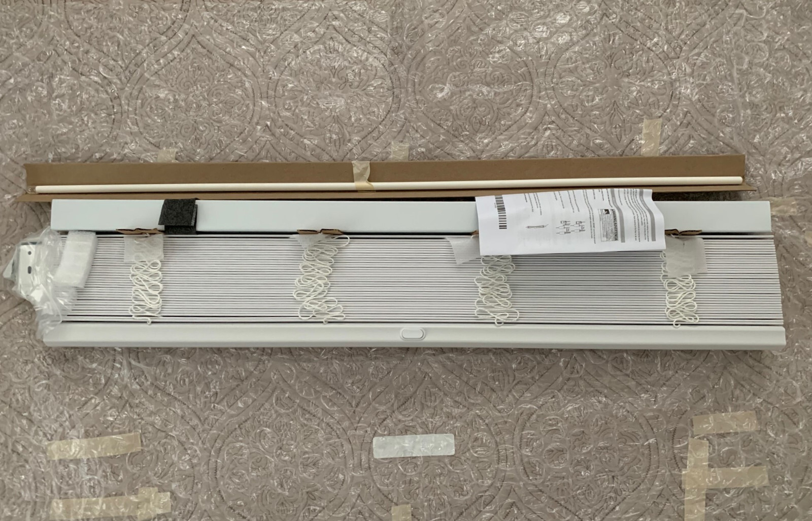 NEW White Lift & Lock Blinds w/Valance, Hardware, Instructions 34 7/8″ x 57 1/2″