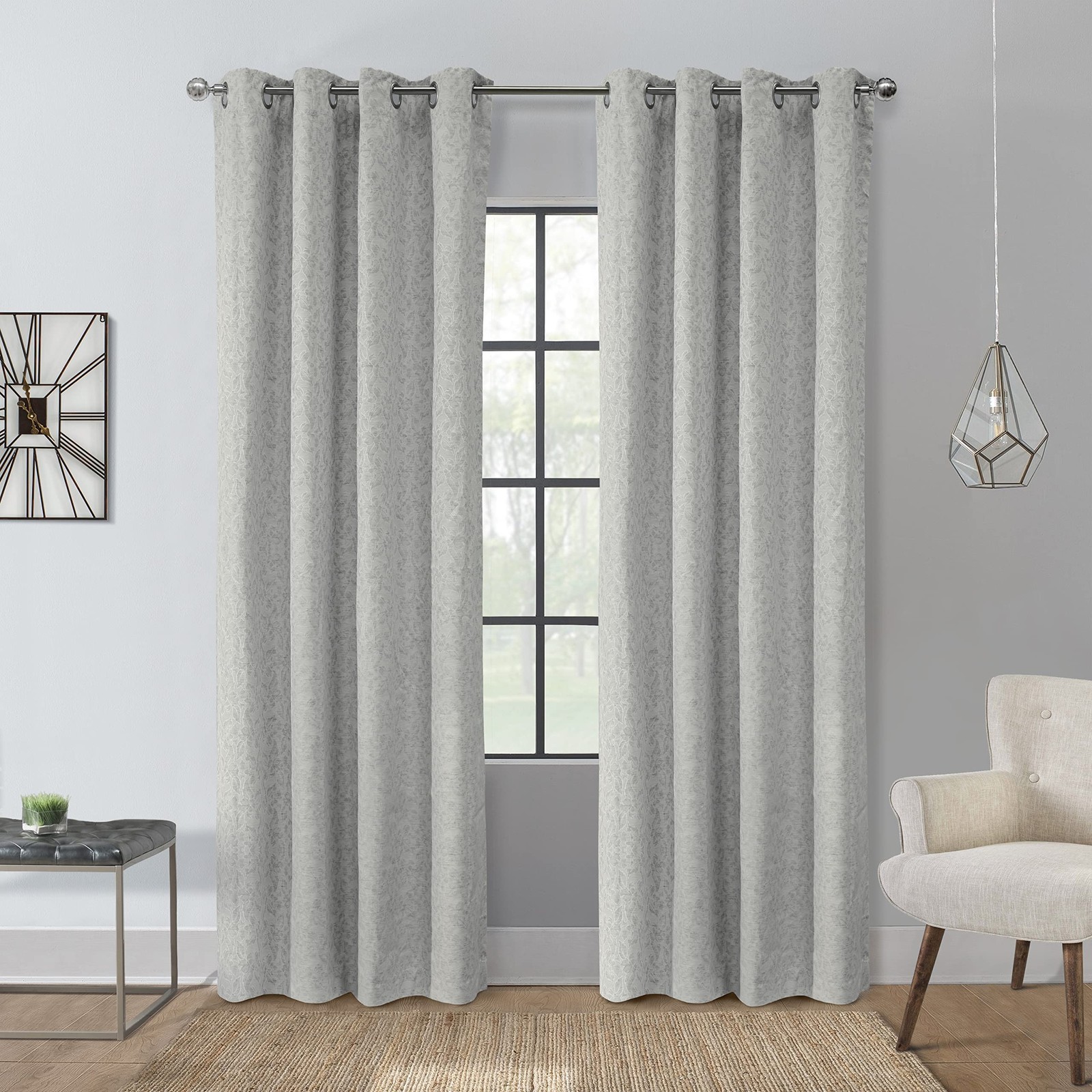 Loft Living Scarlet Total Blackout Floral 52″W x 84″L (Pack of 1), Silver