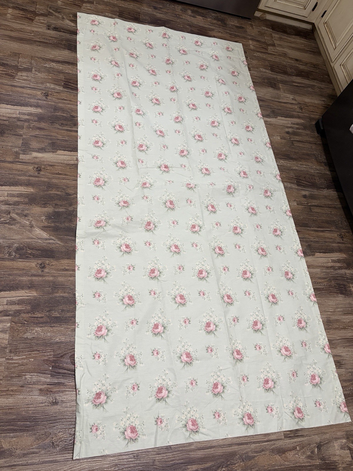 VTG Rare Laura Ashley Rosemoor Green Pink Roses Curtains 86”x39”