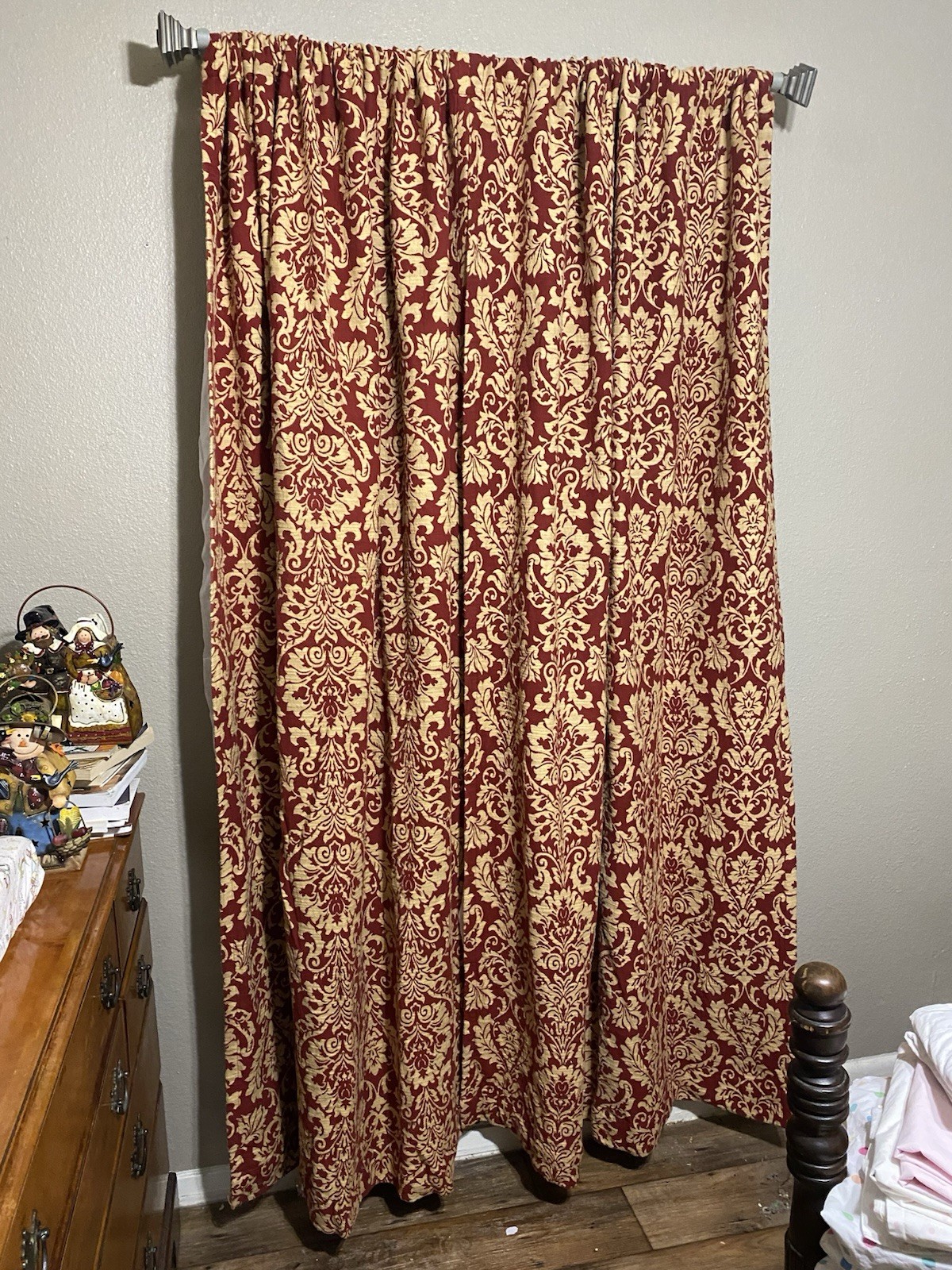 WAVERLY DAMASK SCROLL FLORAL RED THICK LINED CURTAIN SET 50 X 82