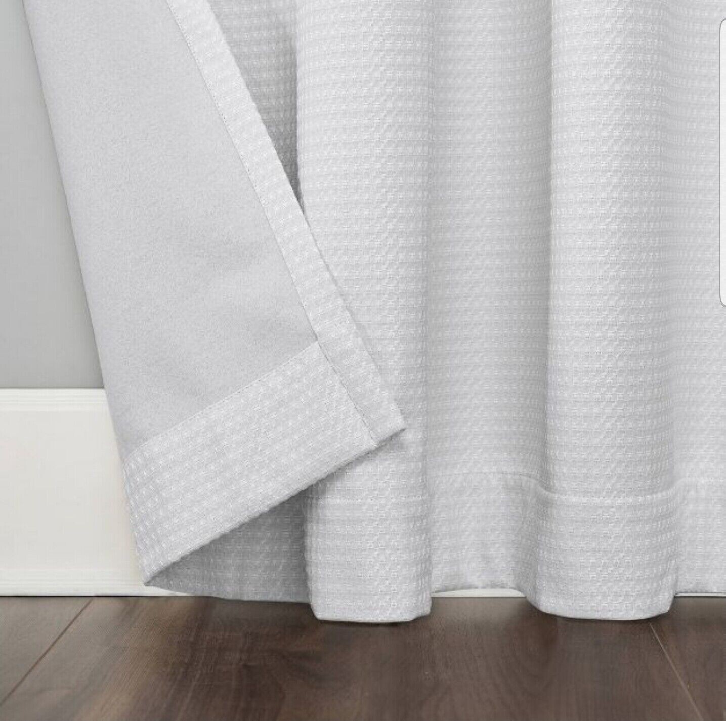 Sun Zero Blackout White Array Woven Dobby Draft Fleece 1 Panel Grommet 84″X 50″