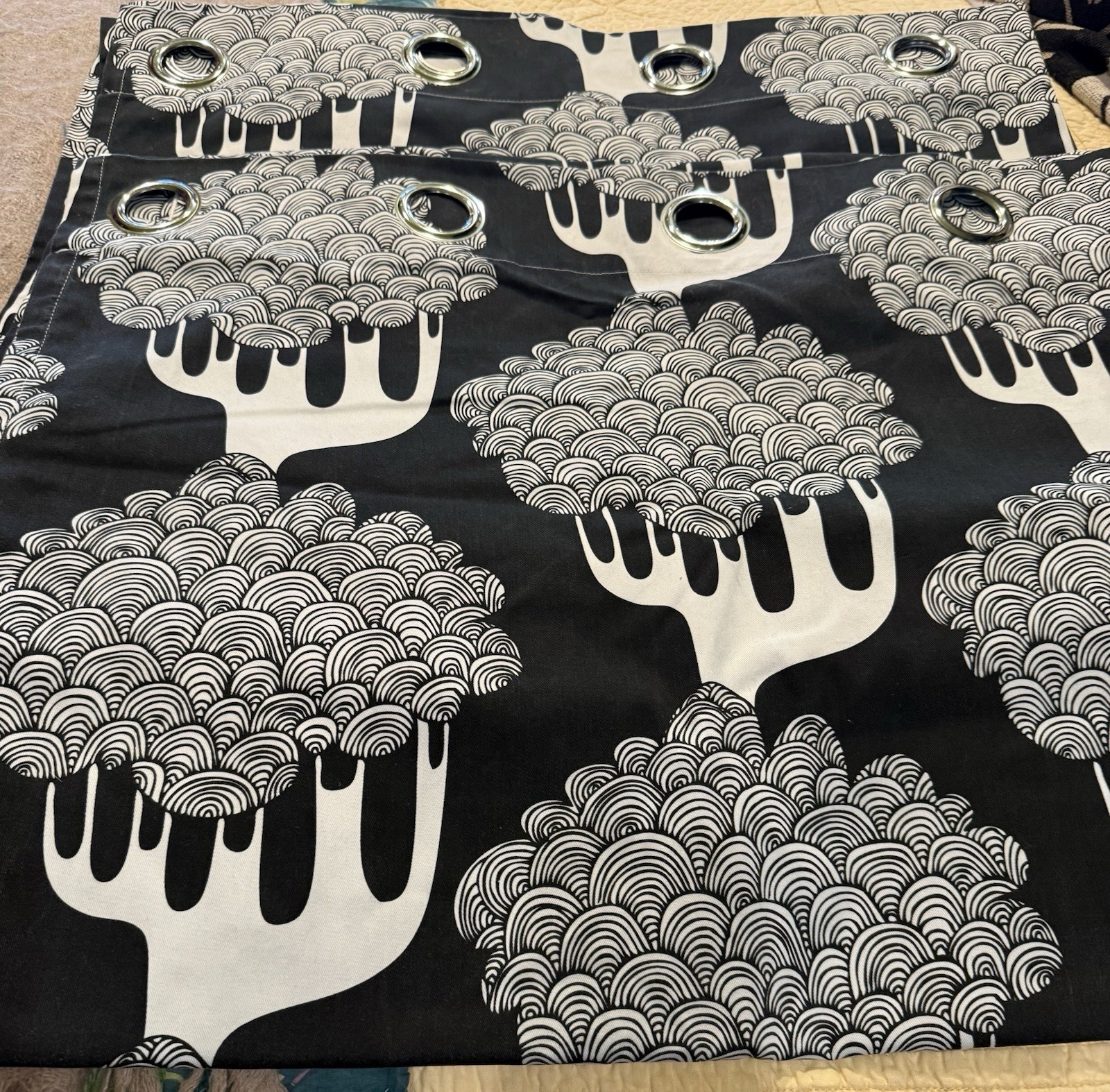 SET / 2 IKEA Kajsamia CURTAINS Drapes BLACK /WHITE Tribal TREE GROMMETS EUC