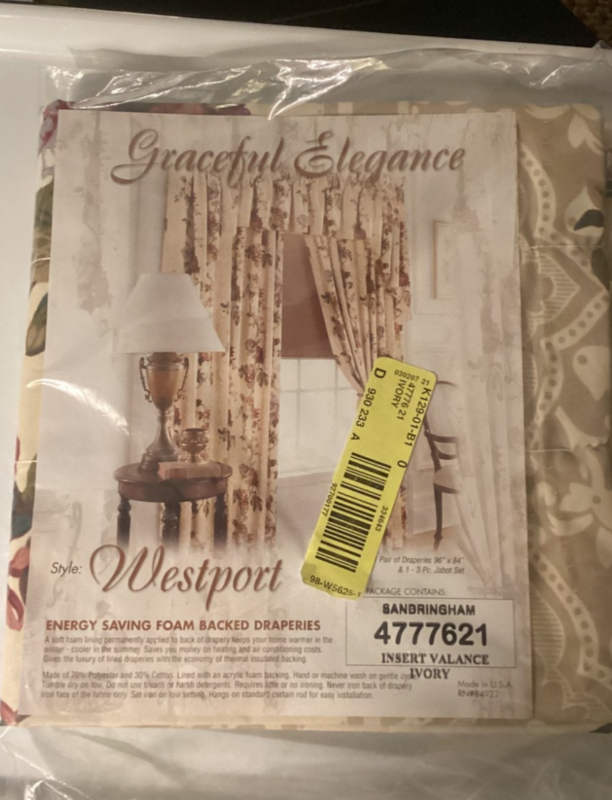 Vintage Early 2000’s Energy Saving Thermal Lined Insert Valance 70in x 16in NOS