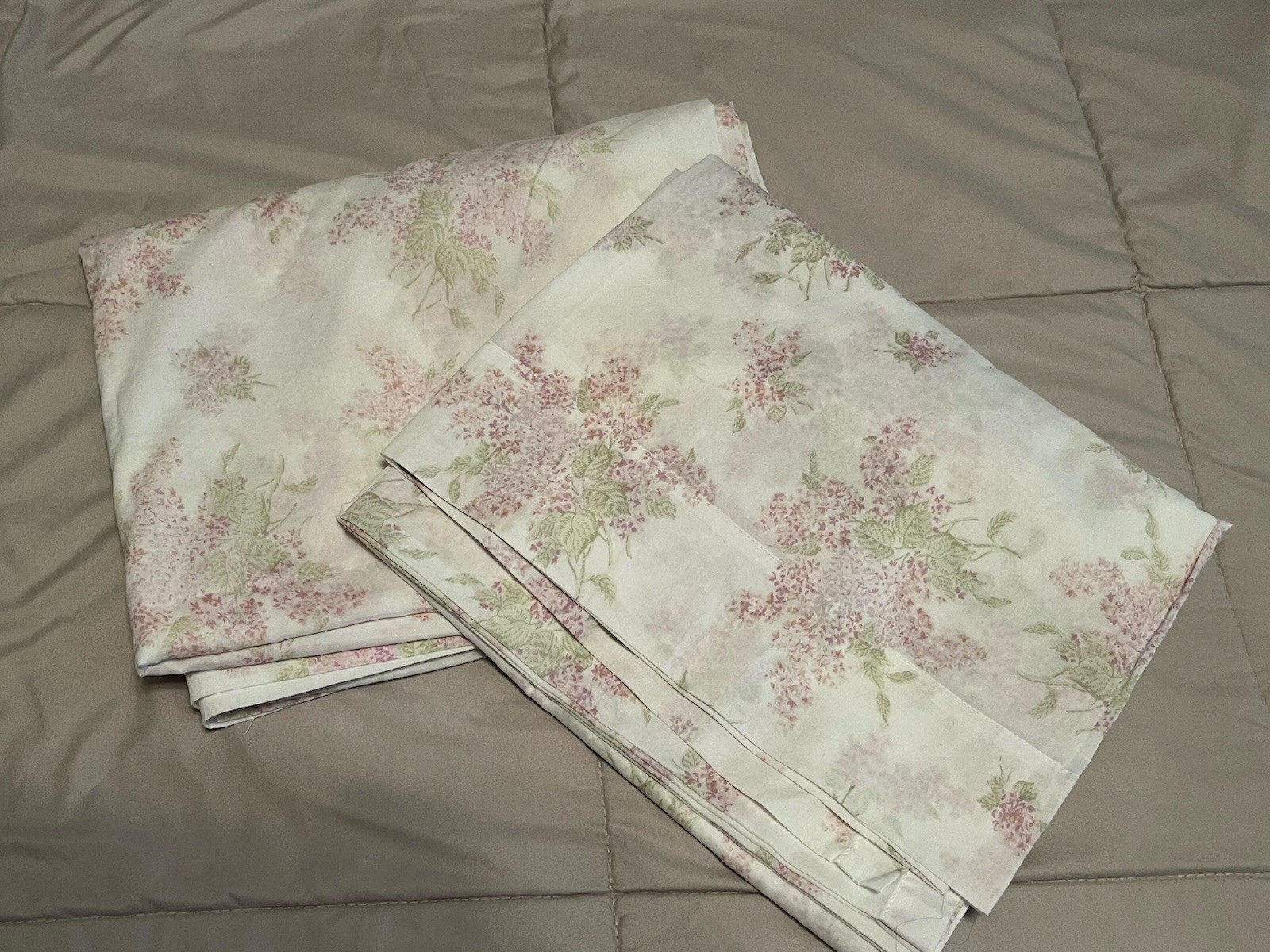 Pair Rachel Ashwell Curtains Simply Shabby Chic 50×82” White Lilac Floral Panels