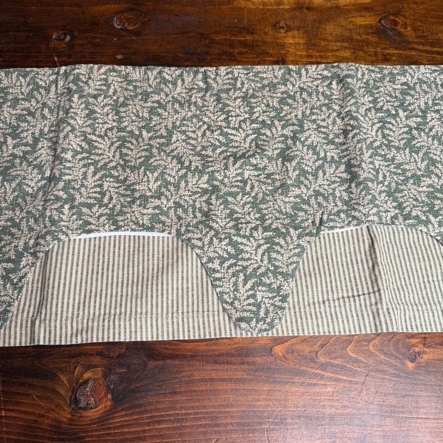 Waverly Classics Broadway Valance Fernwood VTG Scalloped Dbl Layer Country Core
