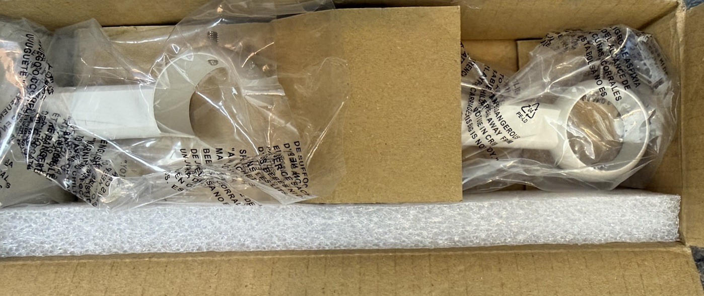 Pottery Barn Standard Curtain Rod & Wall Bracket – 108-144″ – 1.25″ White – New