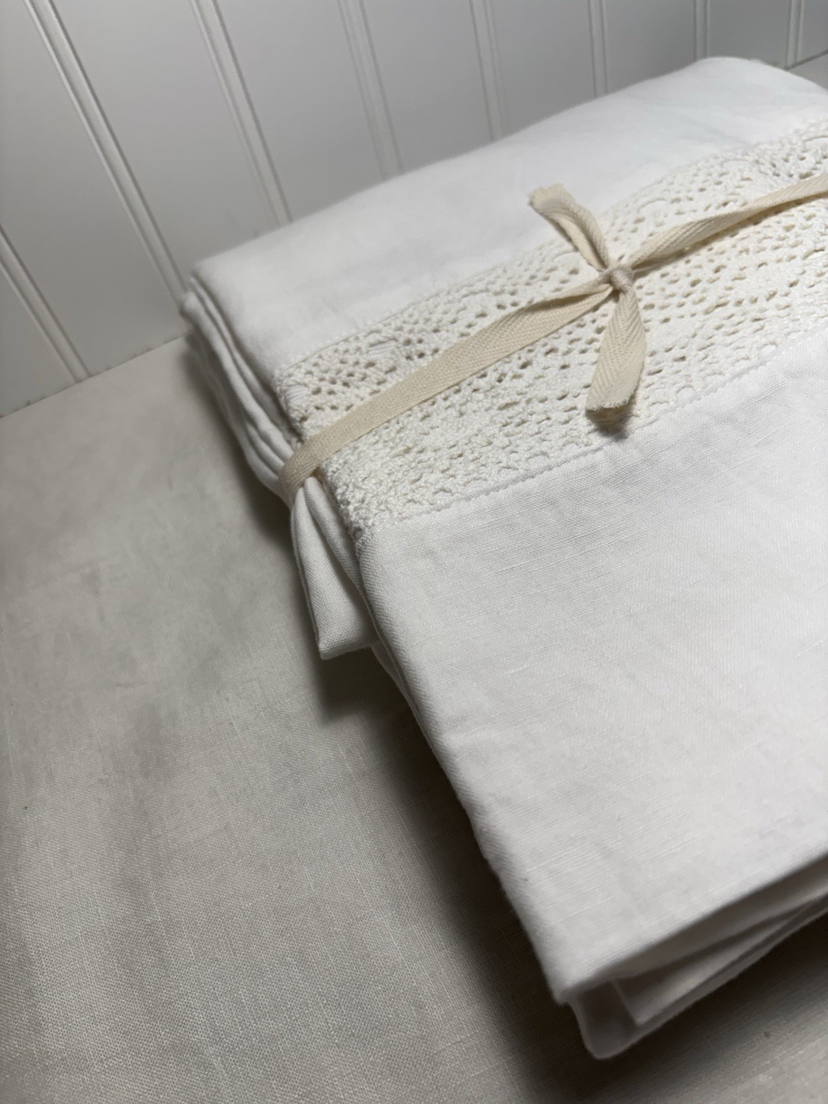 Greenrow Crochet Lace Linen Drape ~ 48” x 84” ~ Read