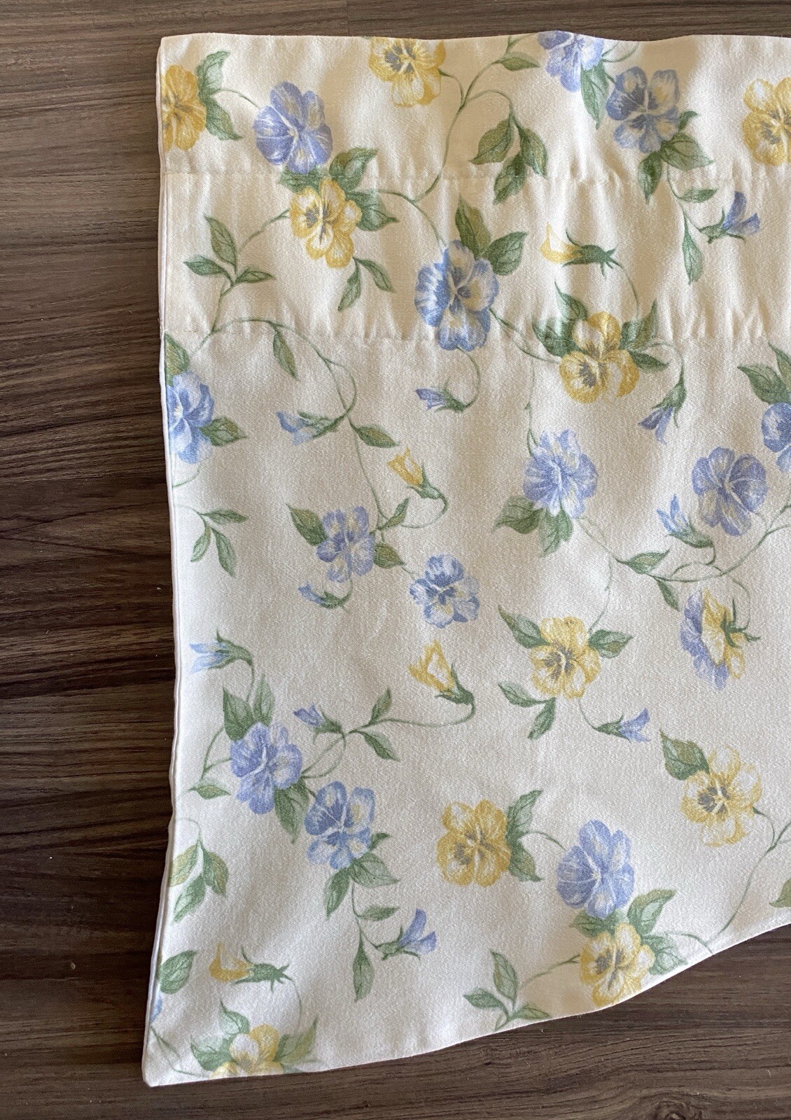 Set/3 lined scalloped valances 72″ x 19″ pale yellow pansies floral country farm
