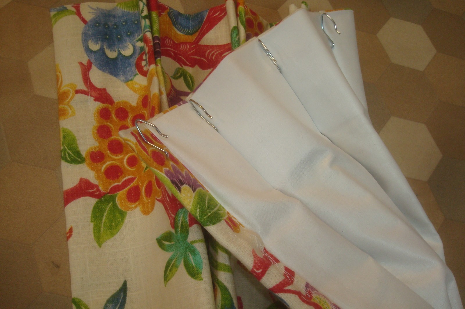 New Custom DRAPES Lined 2 pc LINEN Peacock Floral Fiesta Lark Pleated 96″ lg