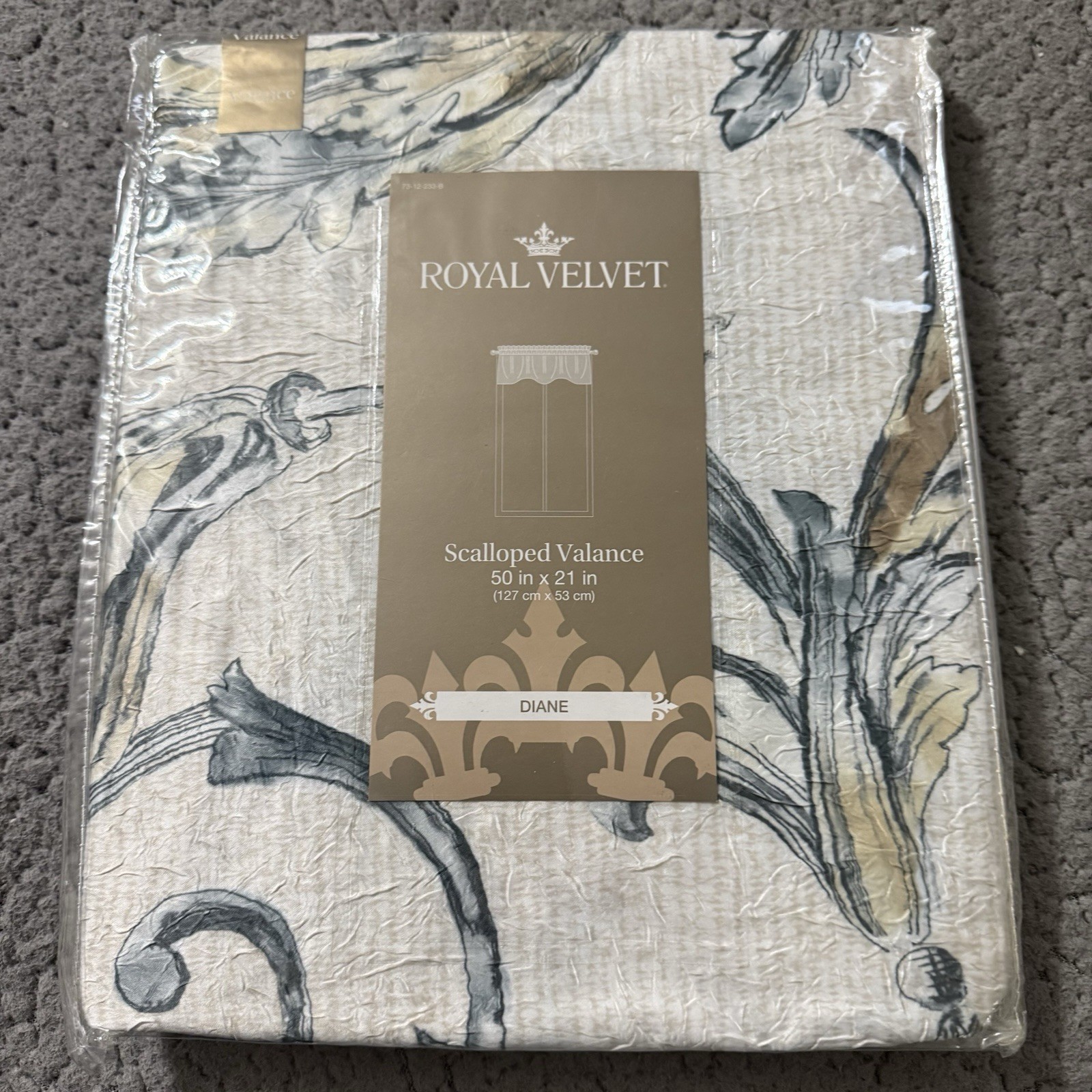 Royal Velvet Diane Scalloped Valance Lustrous Steel Floral 50”x21” NEW