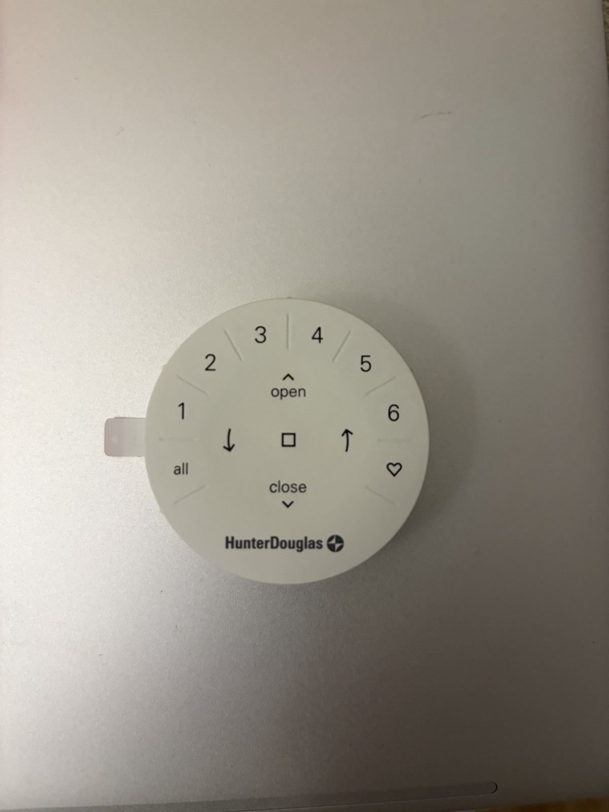 Hunter Douglas PowerView Generation 3 New White Remote with white pebble