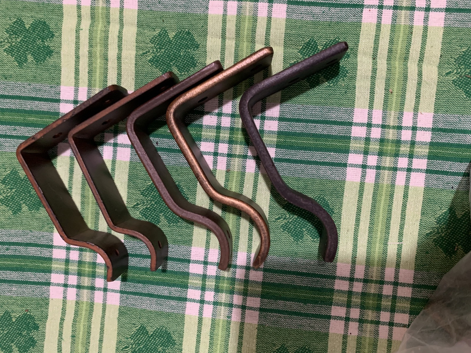 ❤️Wrought Iron 5 Various Tone Curtain Support Brackets Measurement In Pictures