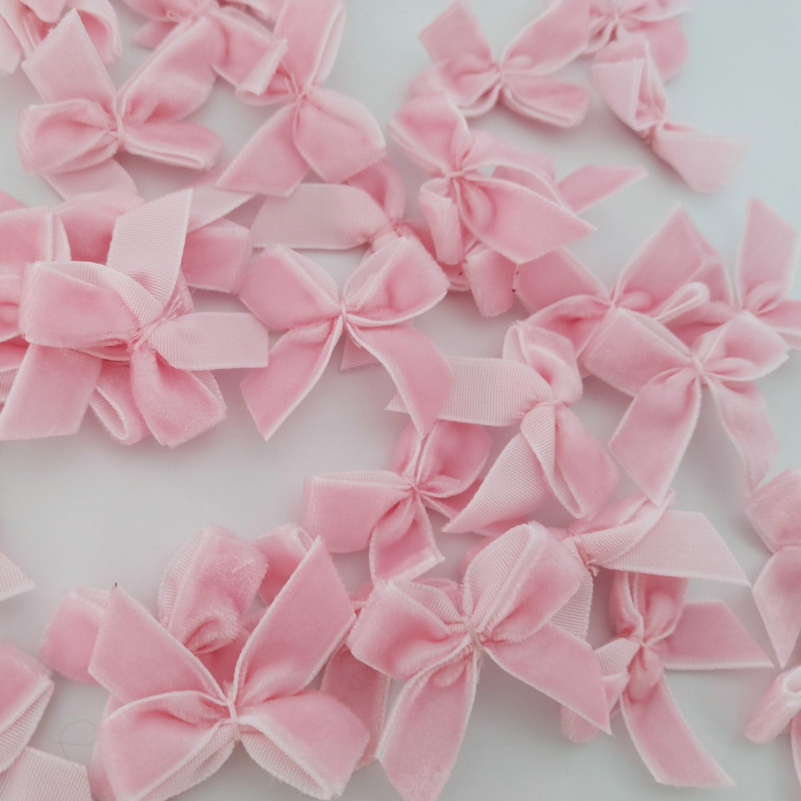 50pcs 1.2-Inch Mini Ribbon Bows in Baby Pink Velvet for Crafts Small Applique…