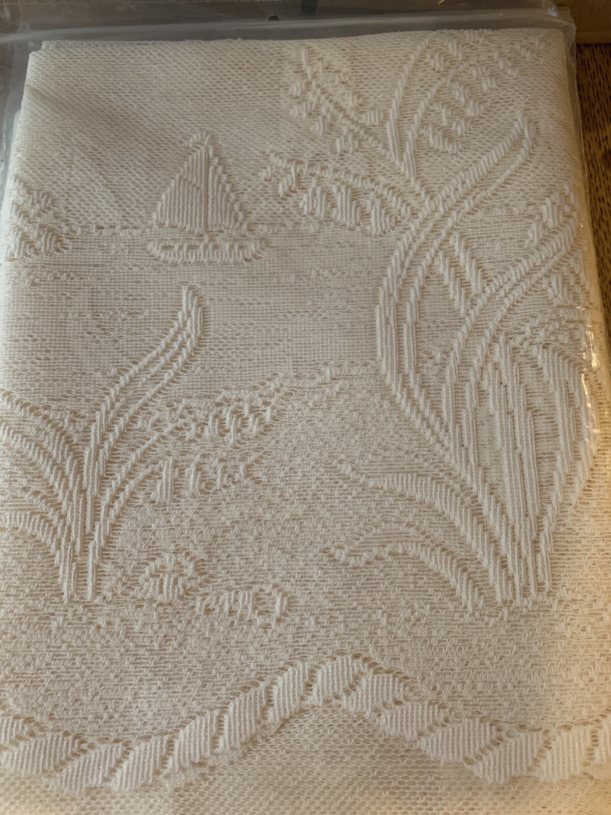 HERITAGE LACE CURTAINS BEACH 60″ X 24″ TIER ECRU (BEIGE) NEW MADE IN THE USA