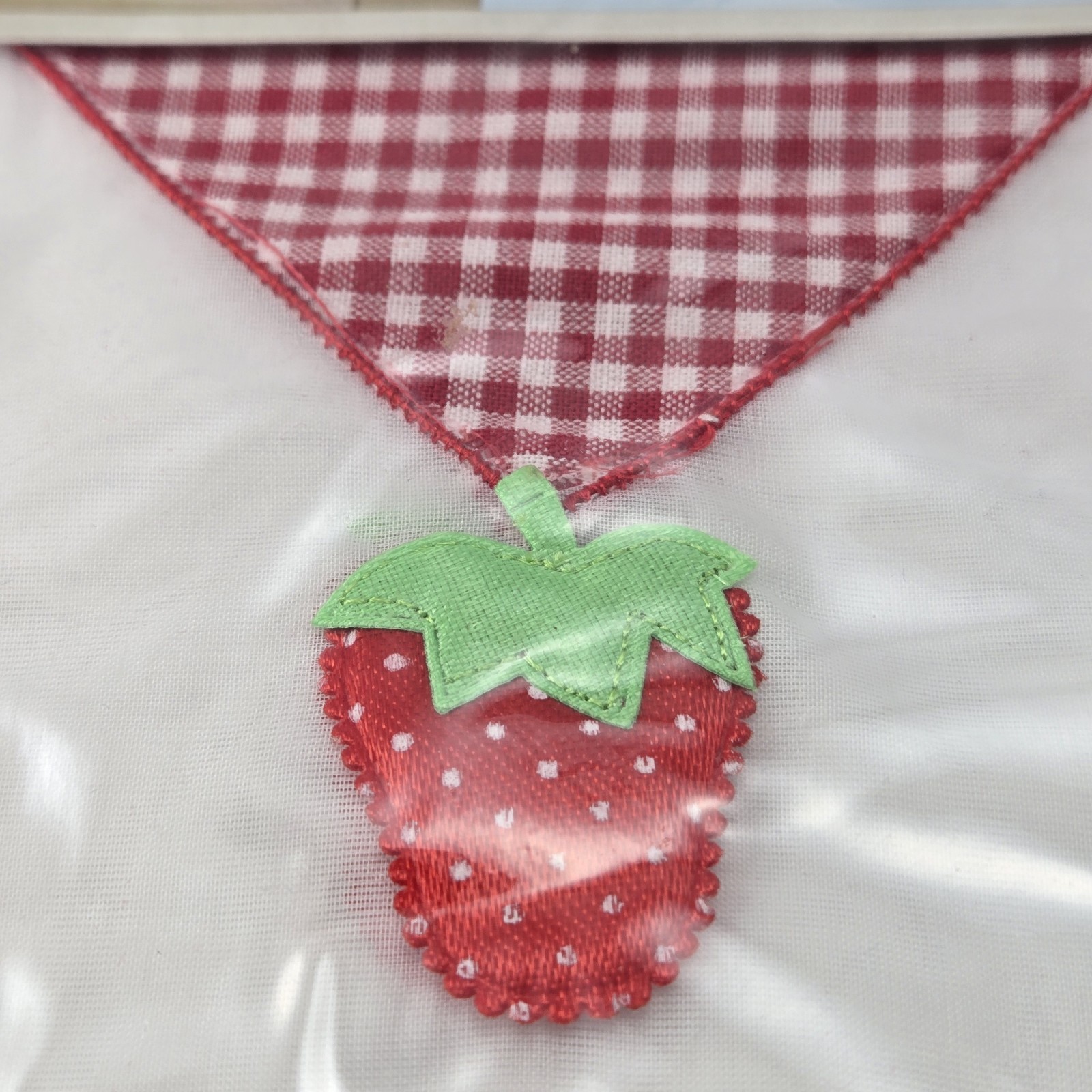 Jubilee Red Strawberry Gingham Window Valance Country Kitchen 60×12 In. New