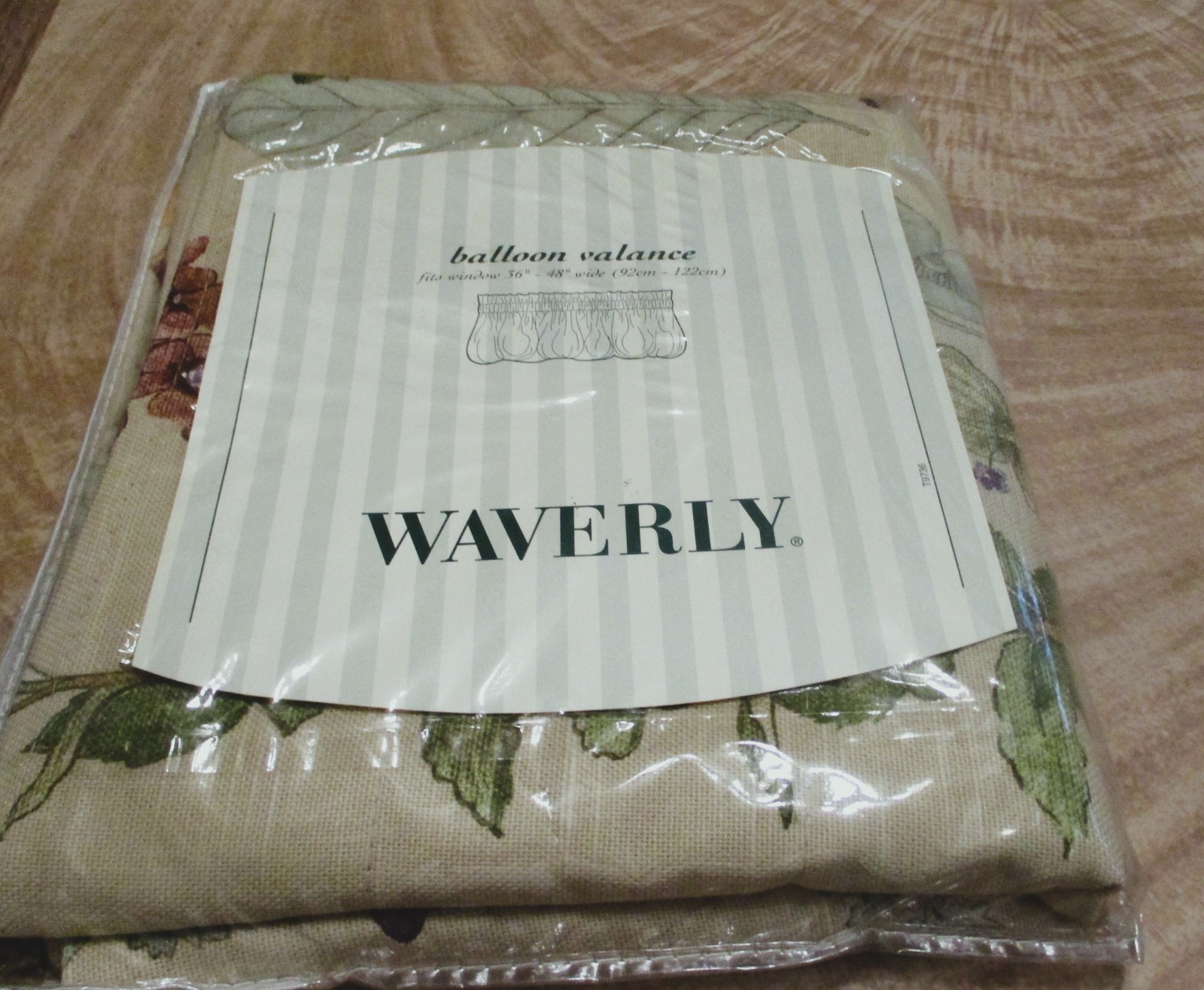 NIP Waverly second spring balloon valance florals berries ferns
