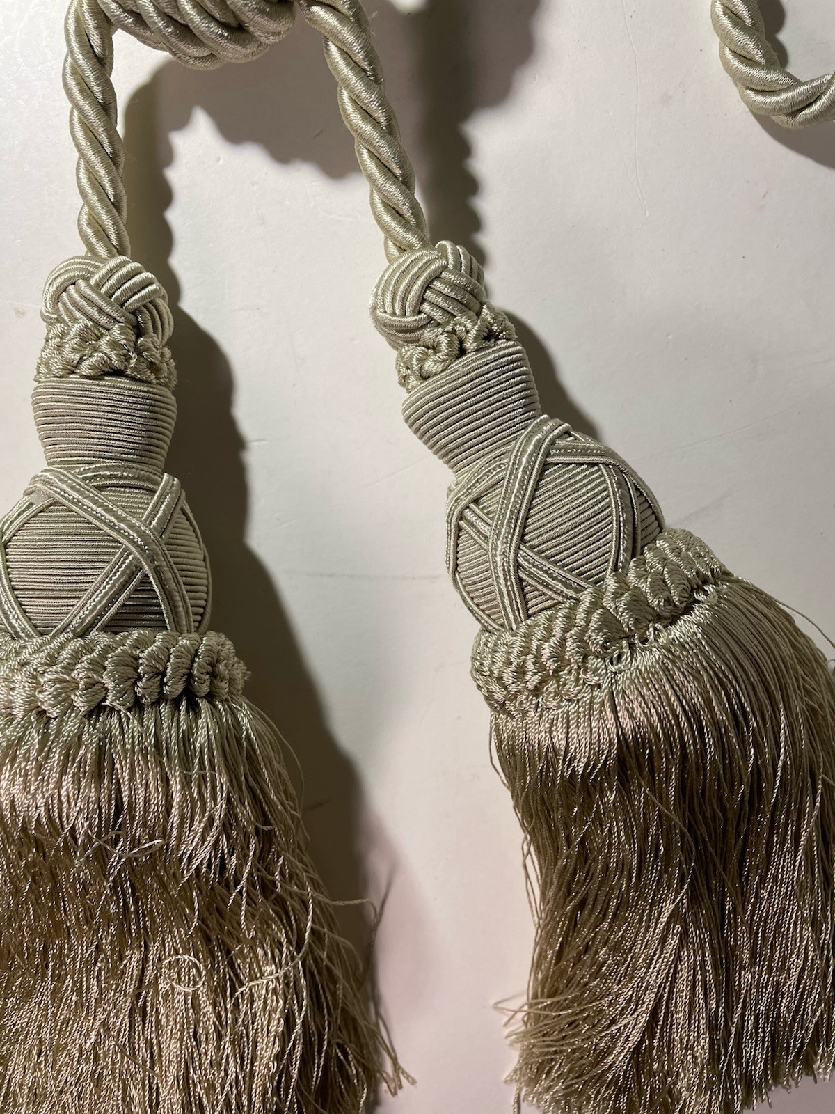 1 Pc. Large Beige Off-white Double Tassel Curtain Drape Tie-back Corded Rope 27″