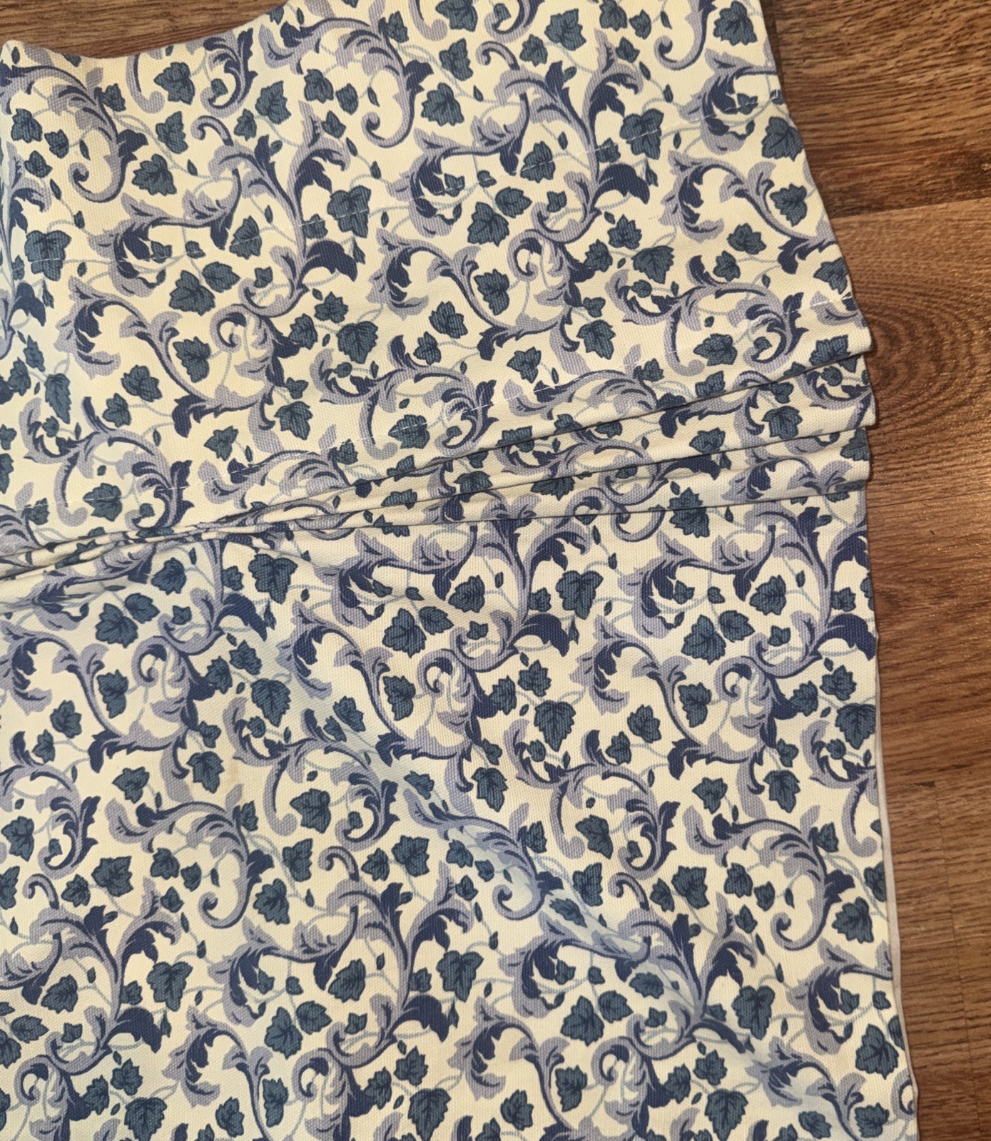 Waverly Amanda Window Valance Kerry Delft Blue White Floral 76 X 15 1/2 Cottage
