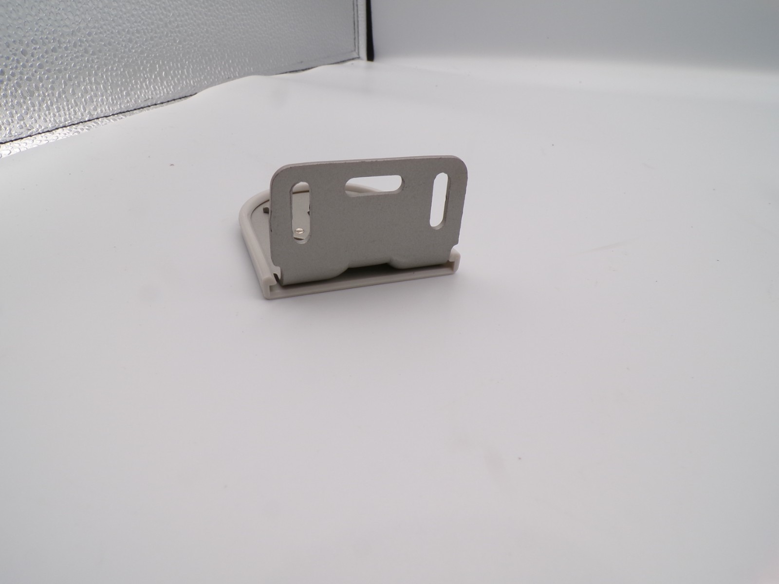 Hunter Douglas Shade Replacement Part 2 1/2″ Wall Bracket silver
