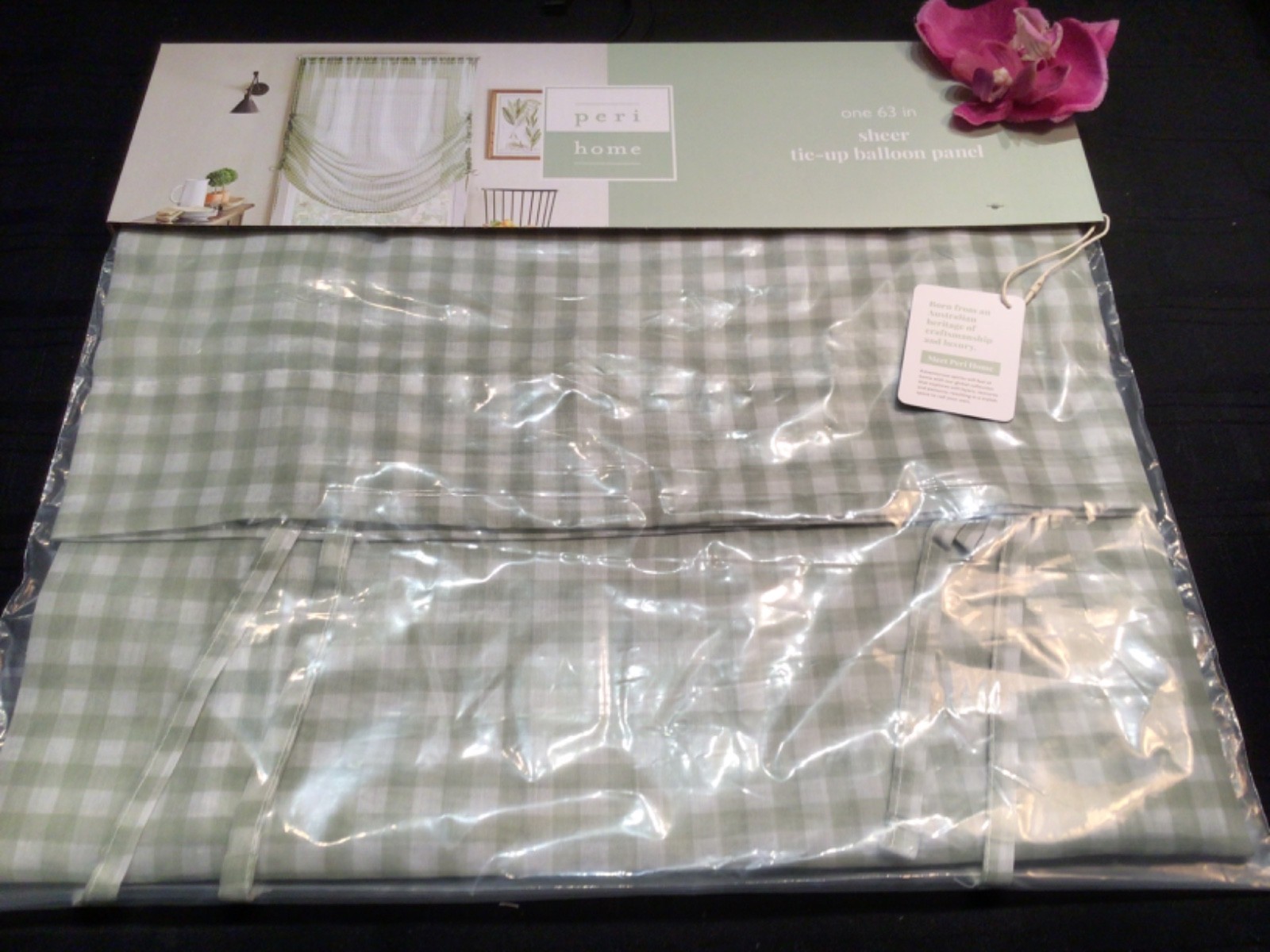 PERI HOME Gingham Sheer Tie Up Balloon Shade Curtain panel 52×63 Lt green/white