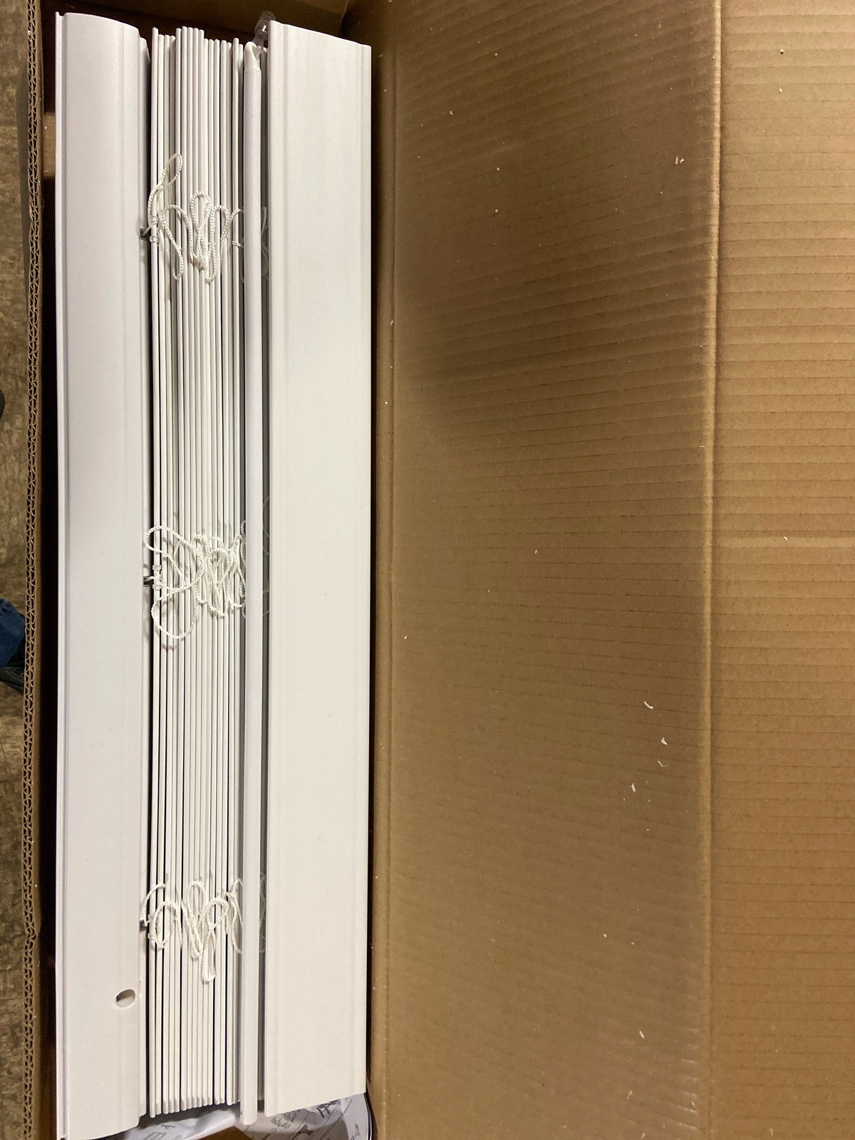 HDC 10793478299225 White Cordless Faux Wood 2″ Blinds, 27.5″x64″ (Actual 27″x64″