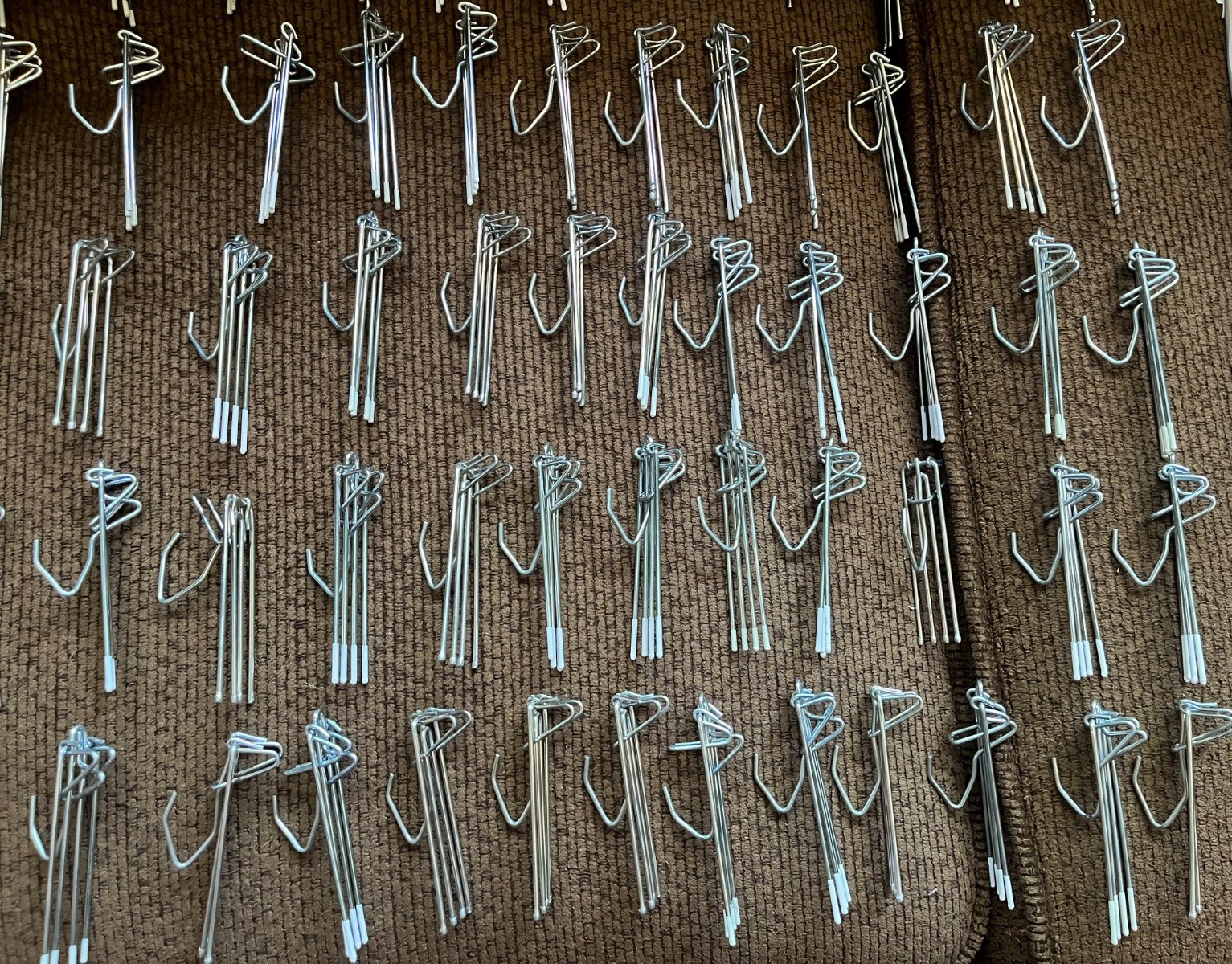Lot of 76 Vintage 4 Prong Pleated Drapery Curtain Hooks 3″ – Used