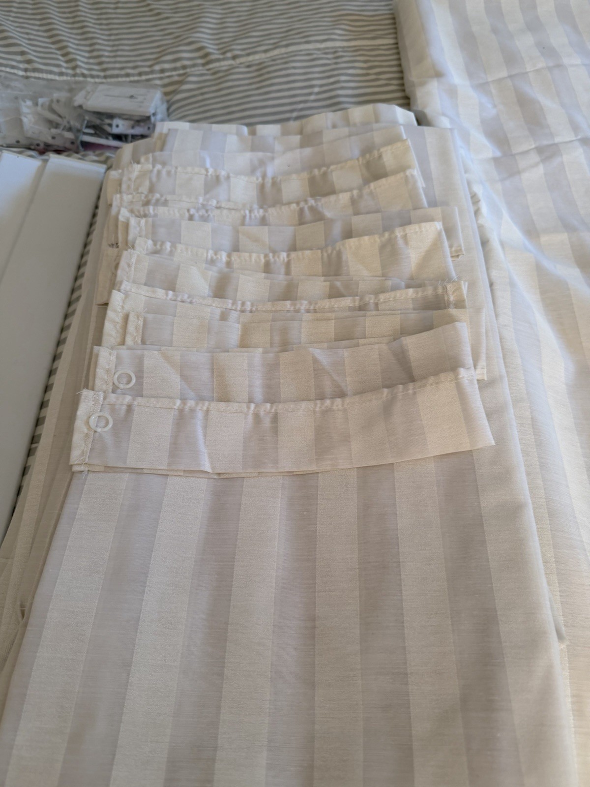 SEMI SHEER CURTAINS AND WIDE ADJUSTABLE RODS 6 PAIR WITH TIE BACKS/5 RODS