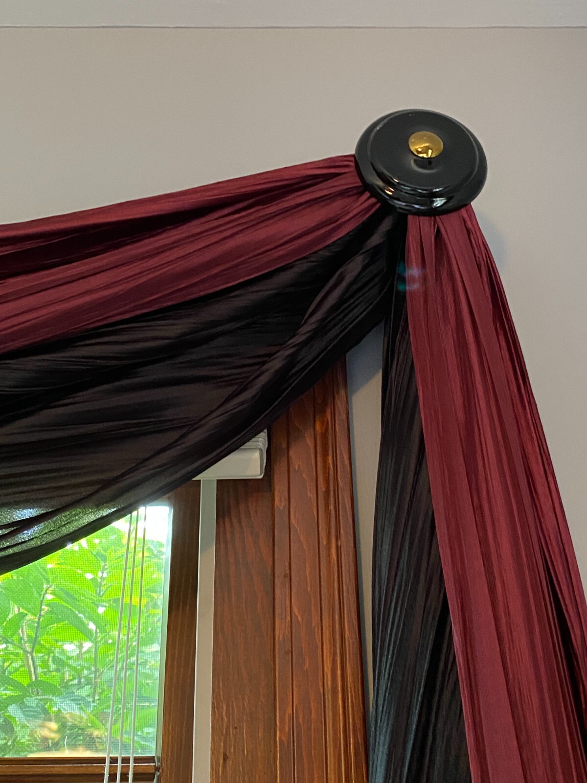 Pair Crinkle Window Treatment Scarves 216″ x 42″ Burgundy or Black EC!