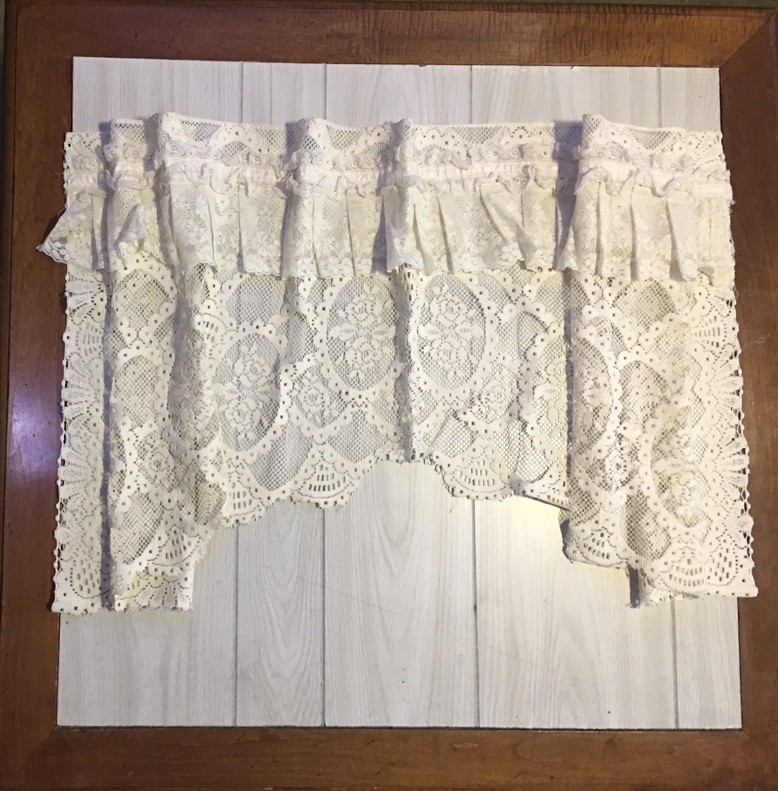 VTG LACE ROSE Curtain Panel-Ruffle Tiered-59 x 23 USA-Country Cottage Core
