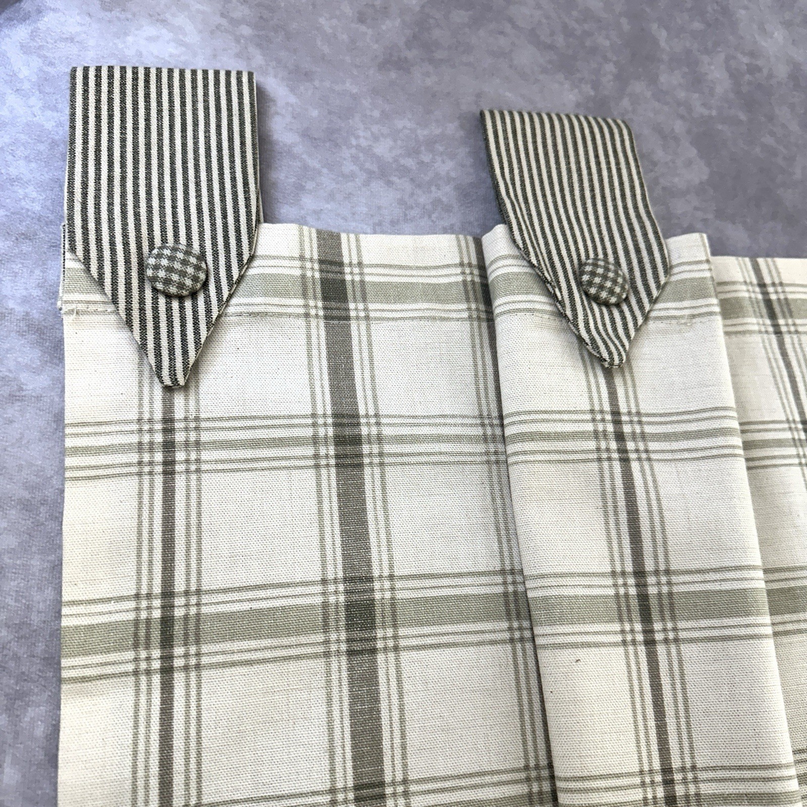 VTG Waverly Plaid Pointed Tab Valance Sage Green Taupe Cream 18×51 Farmhouse EUC