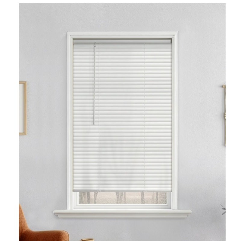 35″ x 64″ Mainstays Cordless 1″ Vinyl Light Filtering Blinds – White, DAMAGED