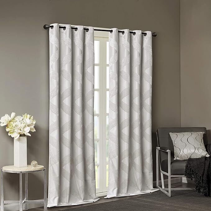 Sunsmart Bentley Ogee Knitted Jacquard Blackout Window Curtain Panel 50×84 Ivory