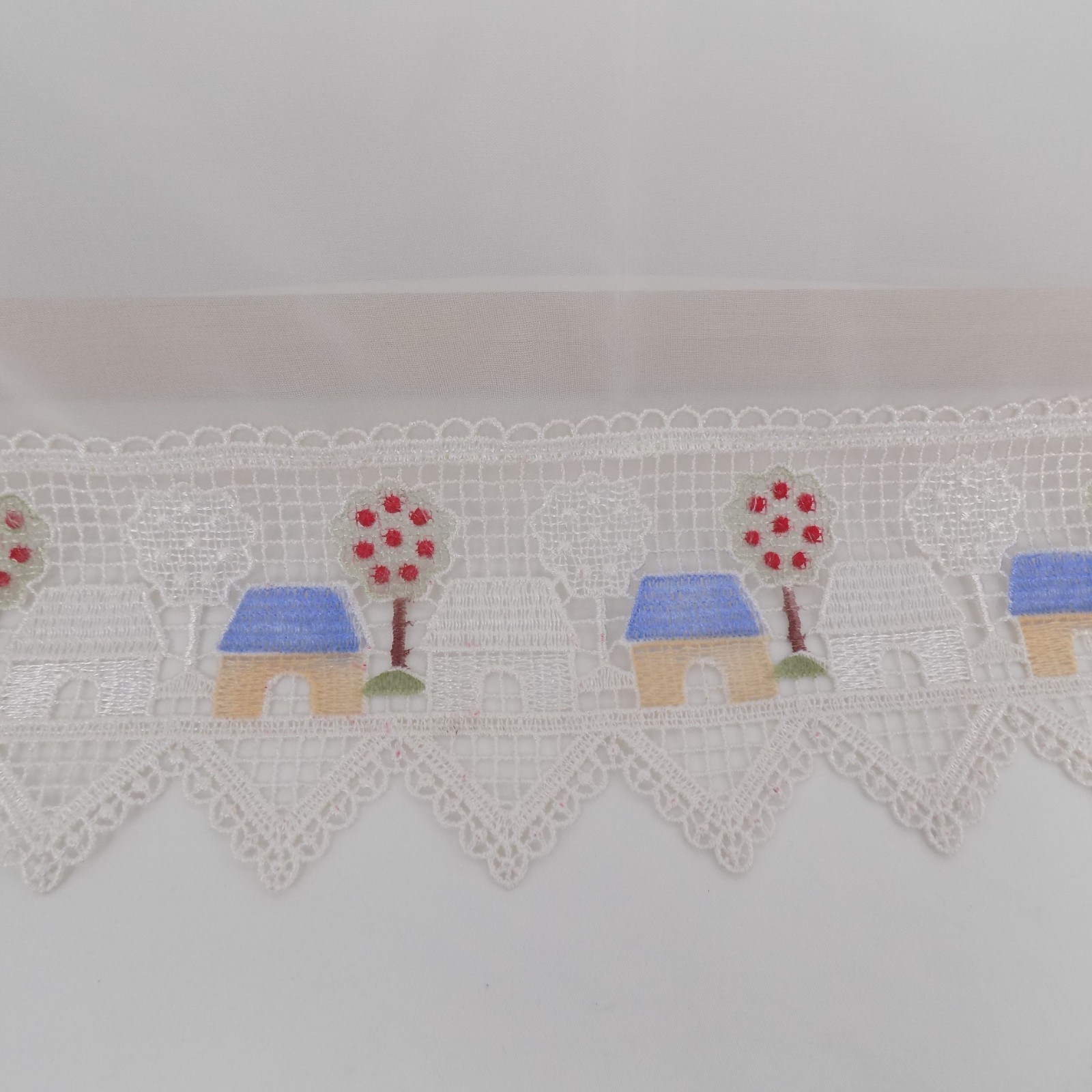 Vintage Embroidered Curtain Window Valance Panel House Trees 30″ x 24″ Polyester