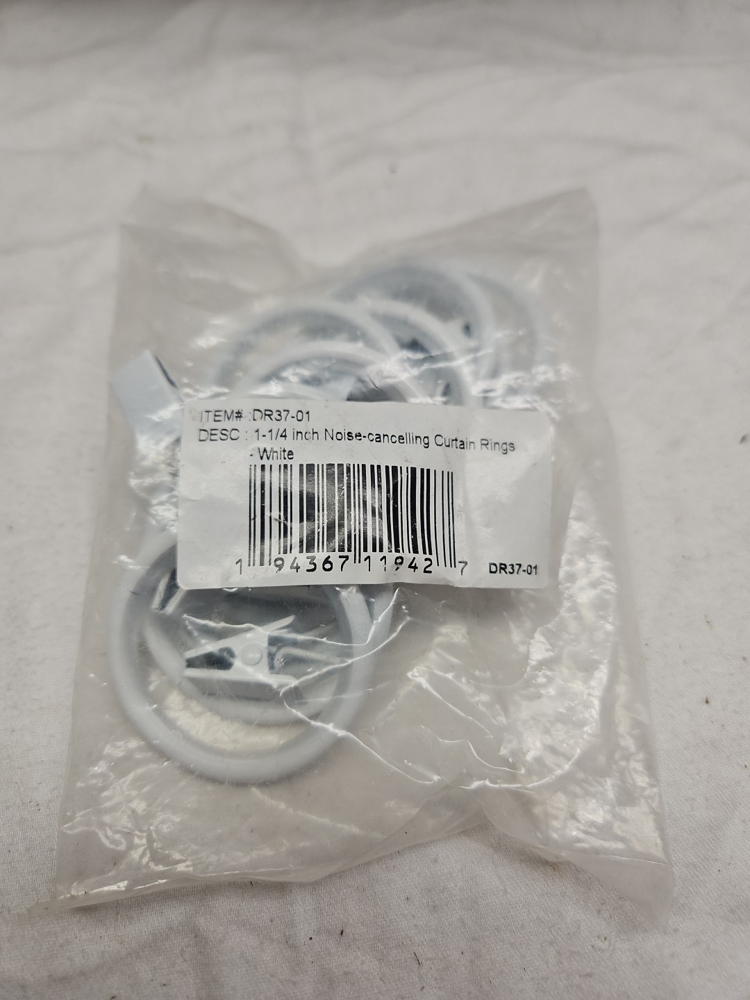 (10-Pk) Noise-Canceling Curtain Rings w/ Clips White 1-7/8″ DR37-01