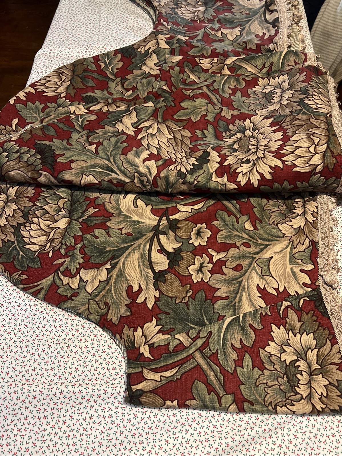 Vintage Custom Scalloped 130” Valances Set of 4 Floral Tapestry Lined w/ Fringe