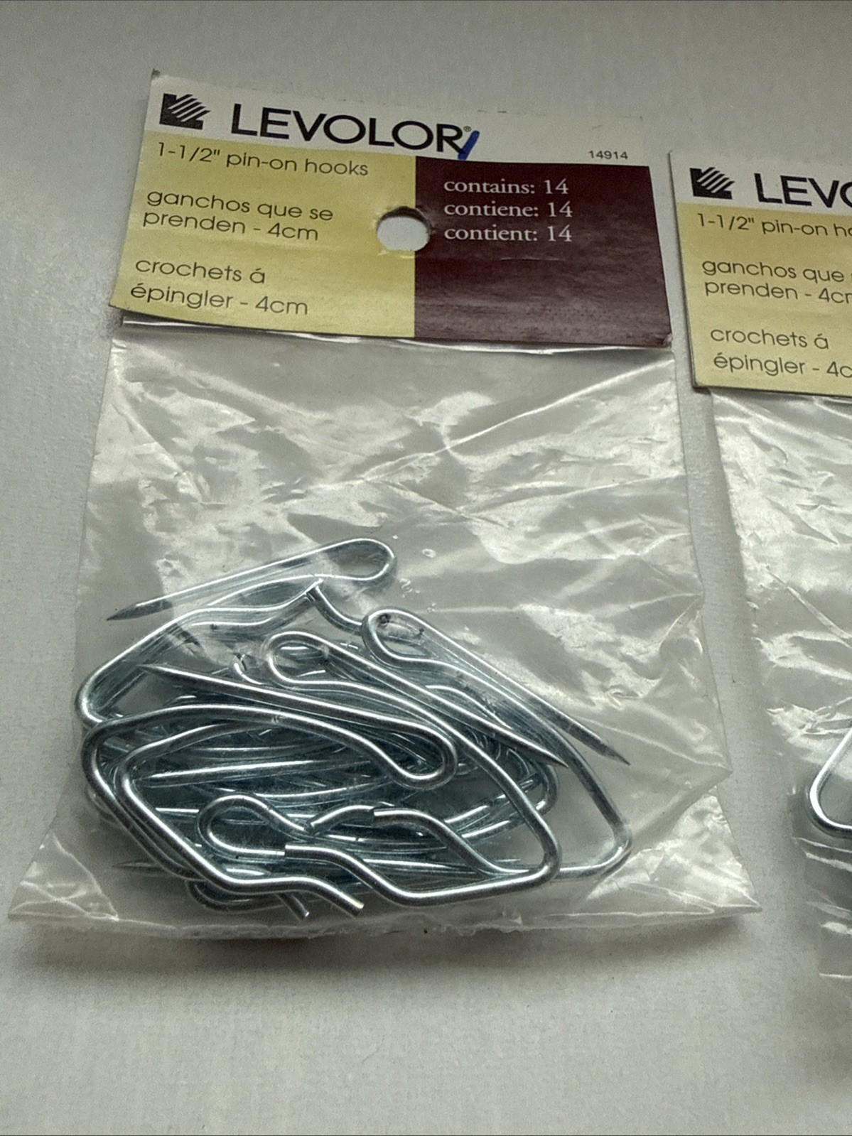 Levolor-Kirsch 1-1/2″ Pin-On Hooks 14914 Lot Of 2 -14 Count – 28 Pins Total
