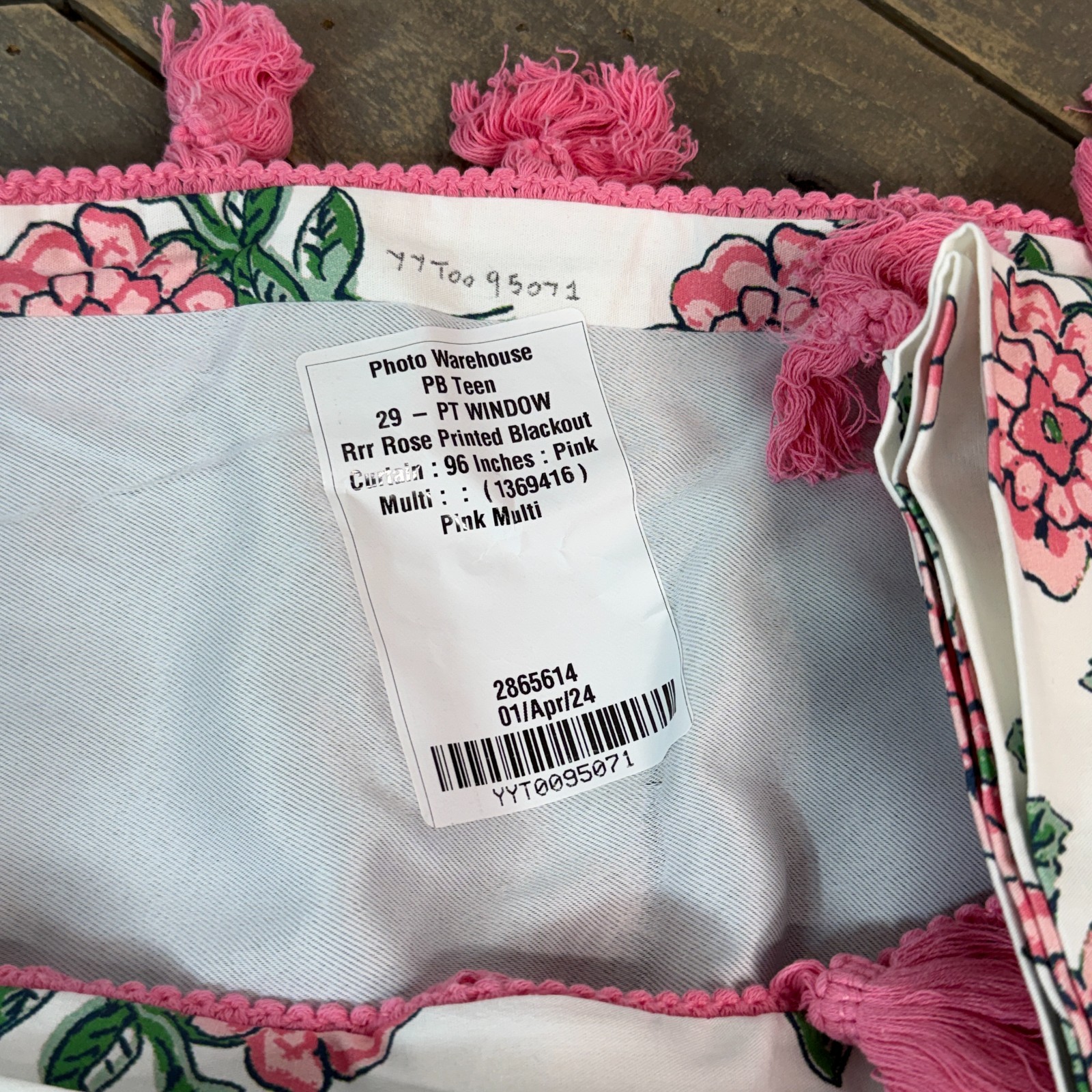 POTTERY BARN TEEN ROLLER RABBIT ROSE PRINTED BLACKOUT CURTAIN 96″ PINK *SAMPLE